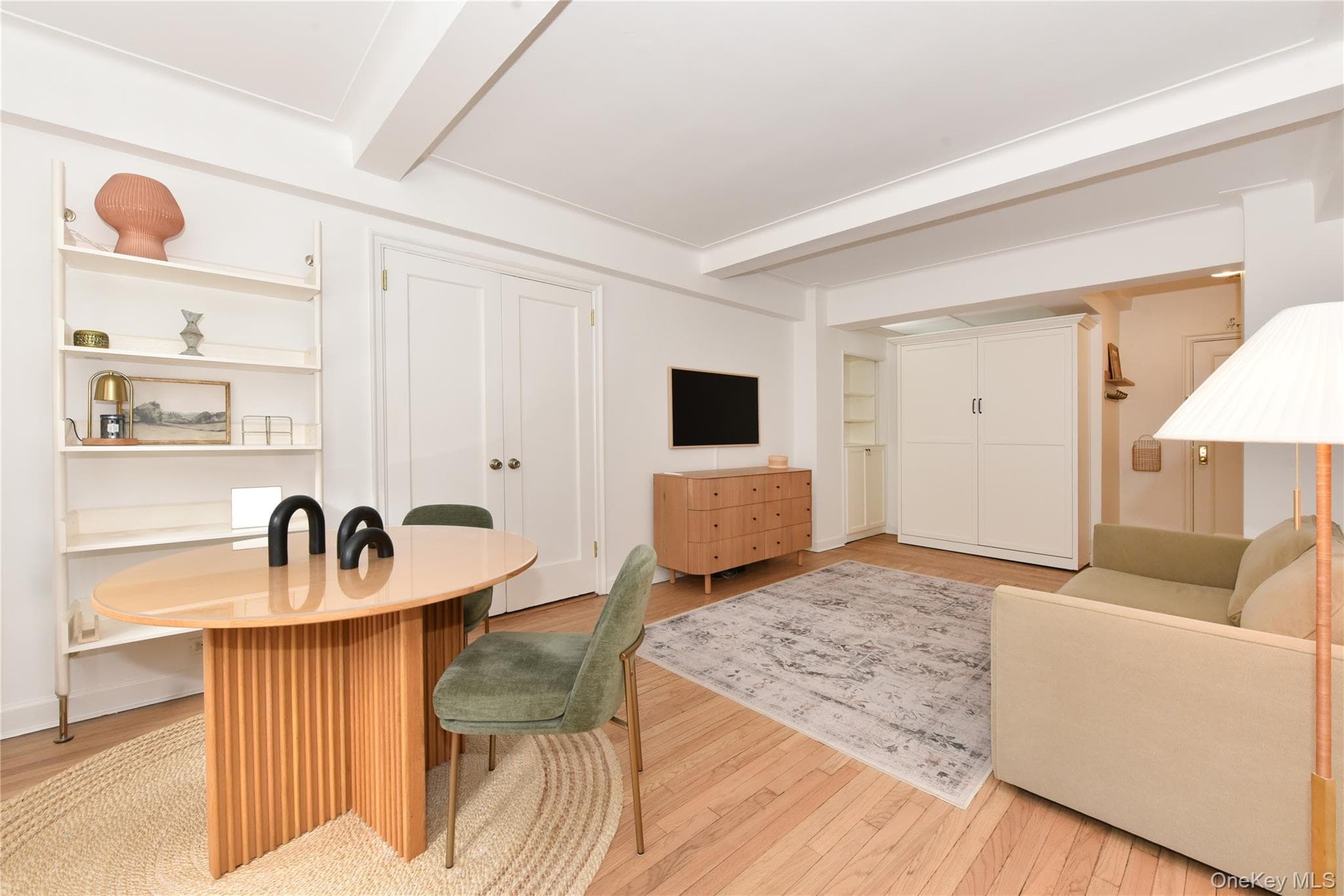 10 Park Avenue Unit: 4B thumbnail 2