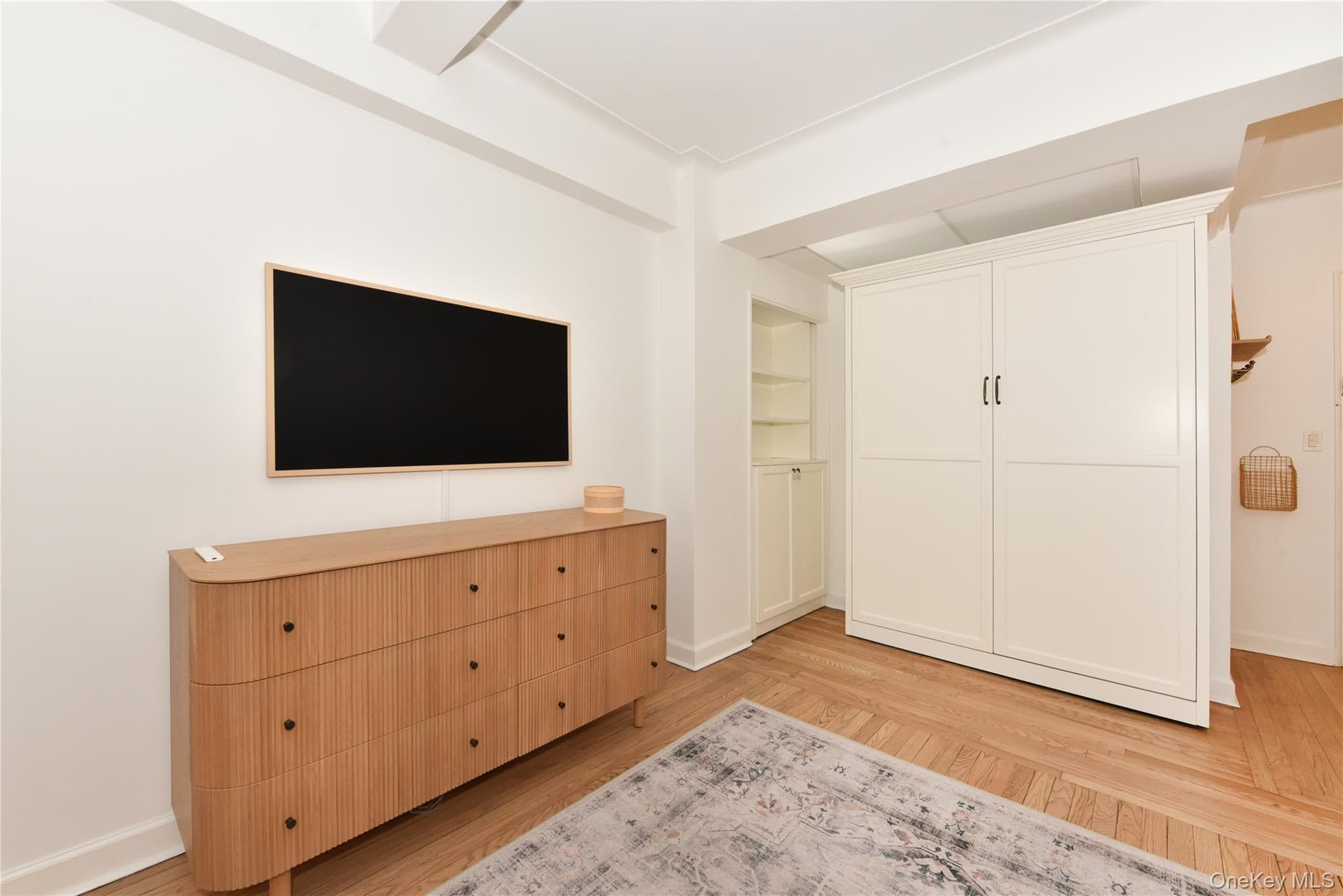 10 Park Avenue Unit: 4B thumbnail 4