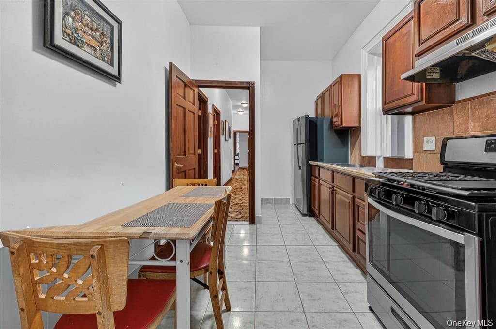 1543 Hollywood Avenue Unit: Apt 1 thumbnail 11
