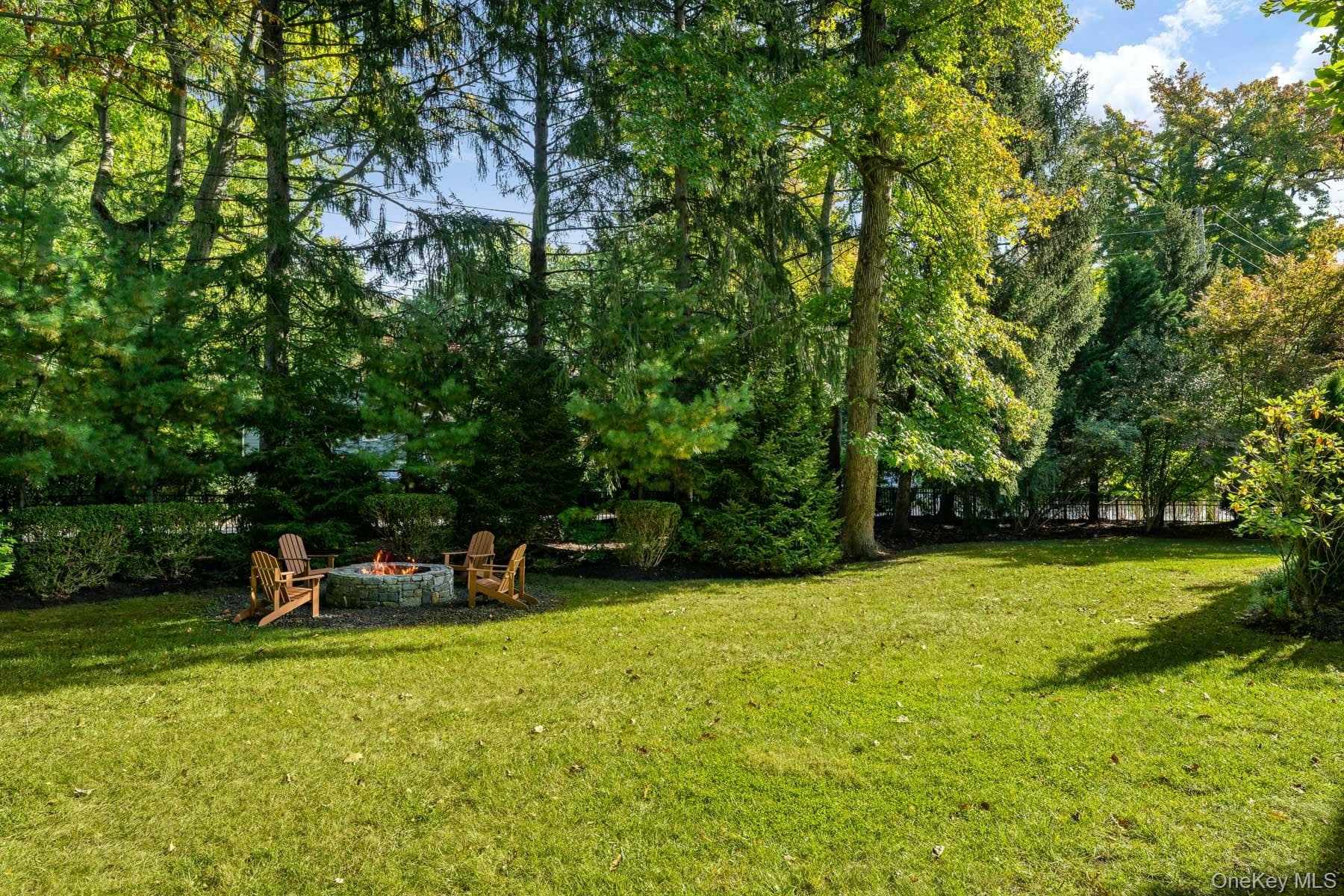 65 Greenhaven Road thumbnail 30