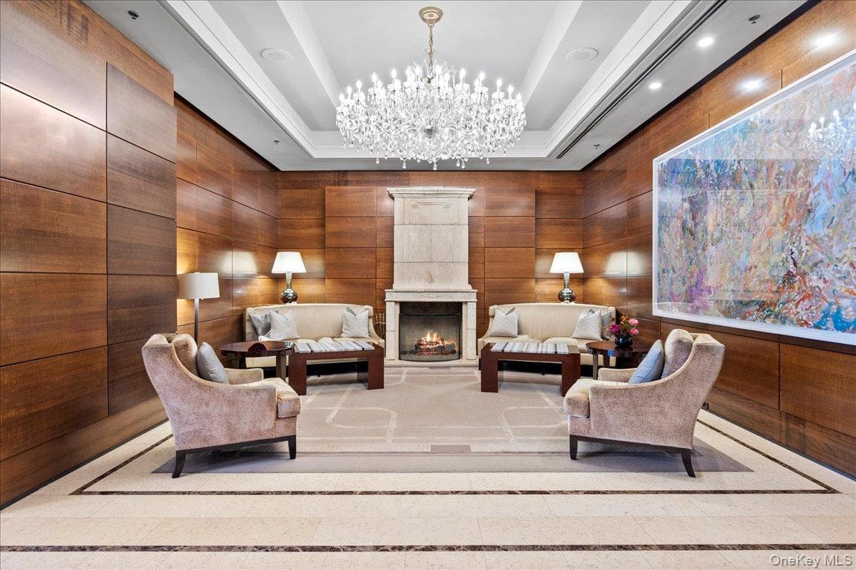 1 Renaissance Square Unit: 23C thumbnail 3