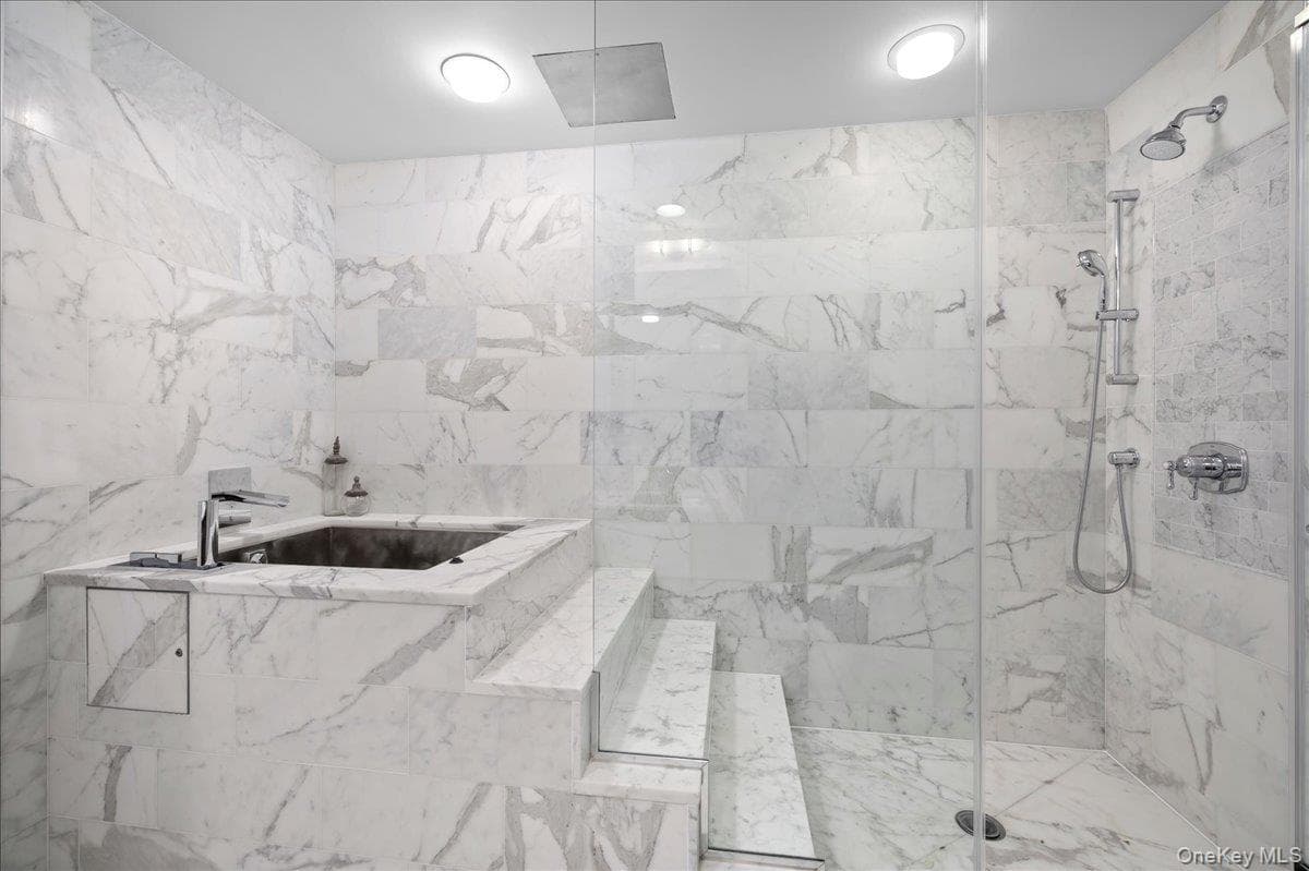 1 Renaissance Square Unit: 23C thumbnail 17