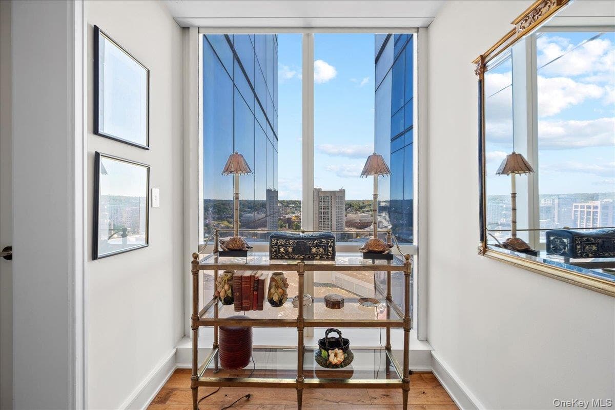 1 Renaissance Square Unit: 23C thumbnail 5