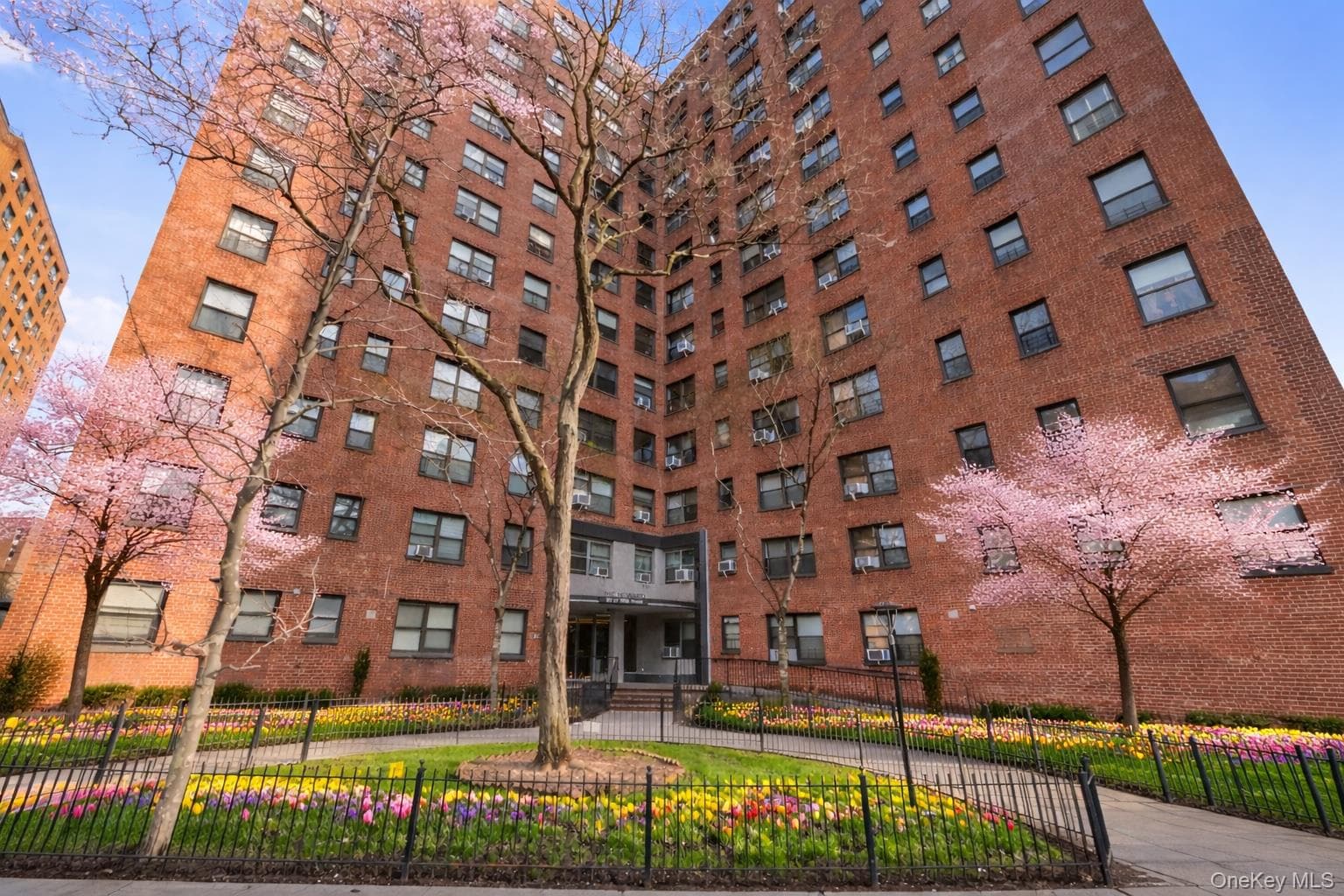 99-32 66 Road Unit: 5W, Rego Park
