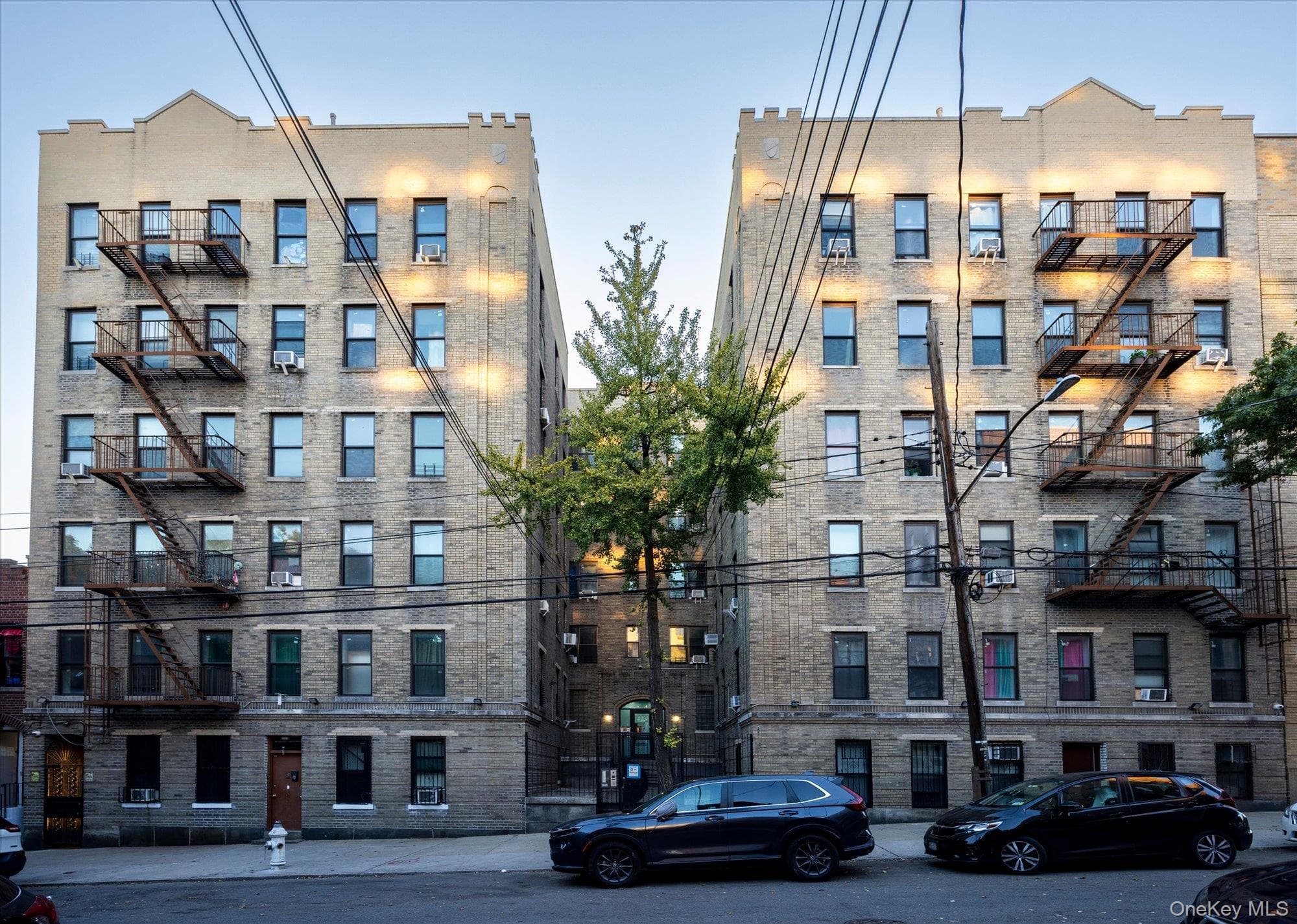 645 Barretto Street Unit: 3J thumbnail 9