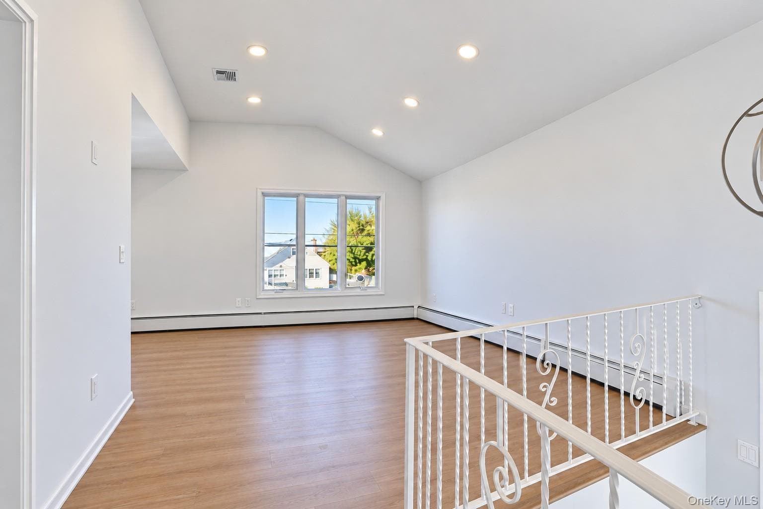 925 S Long Beach Avenue thumbnail 7