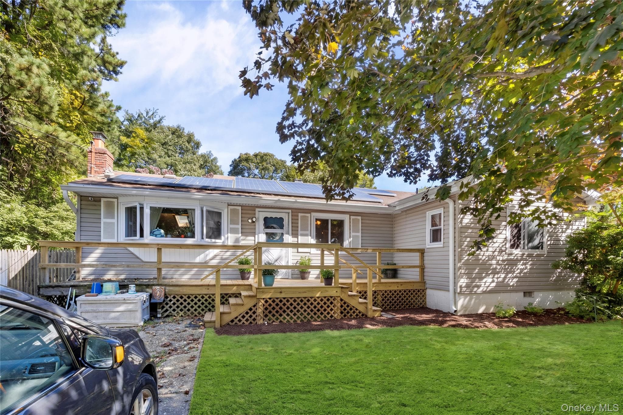 107 Andreano Avenue photo 1