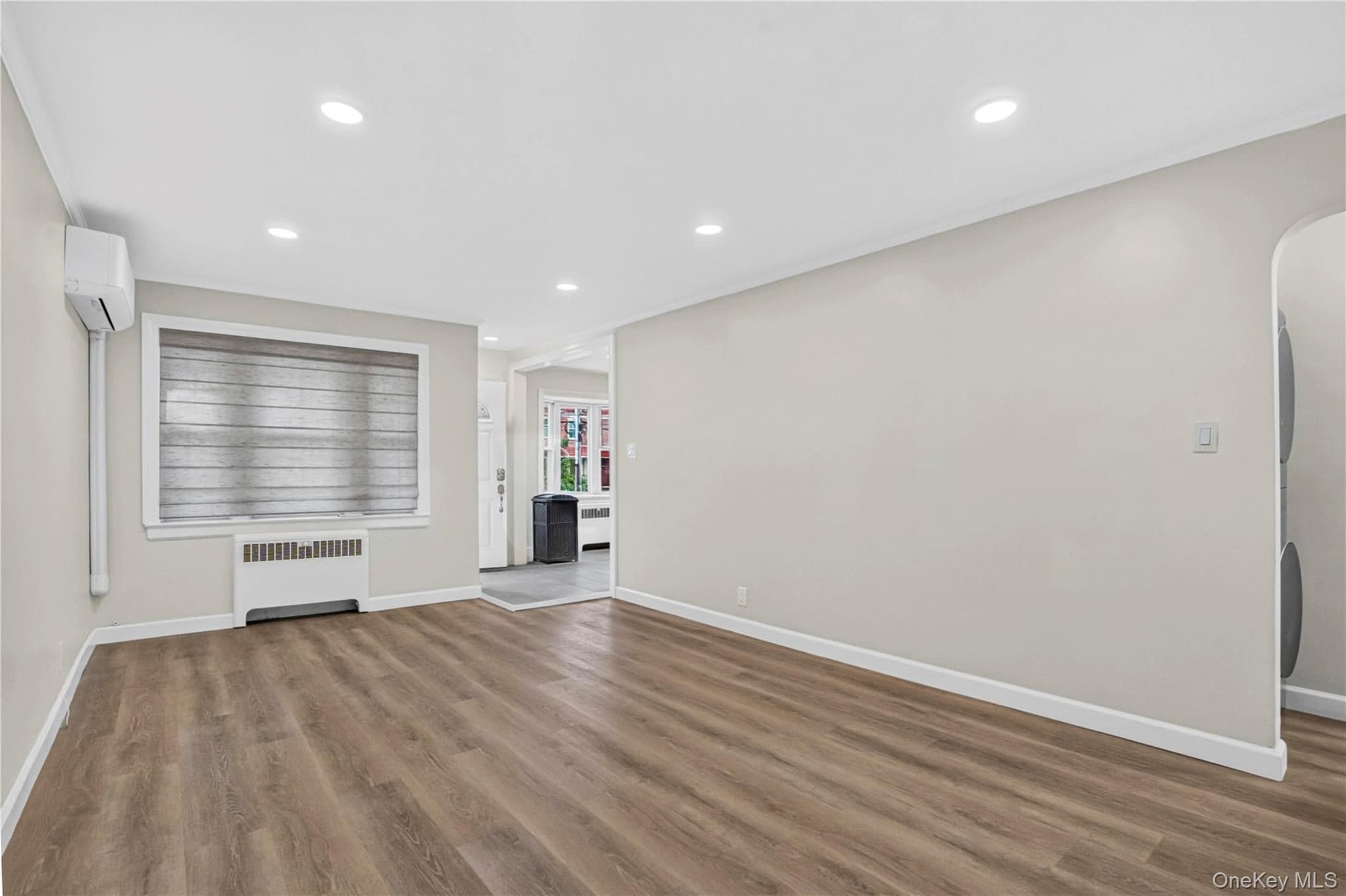 8953 Vanderveer Street thumbnail 3