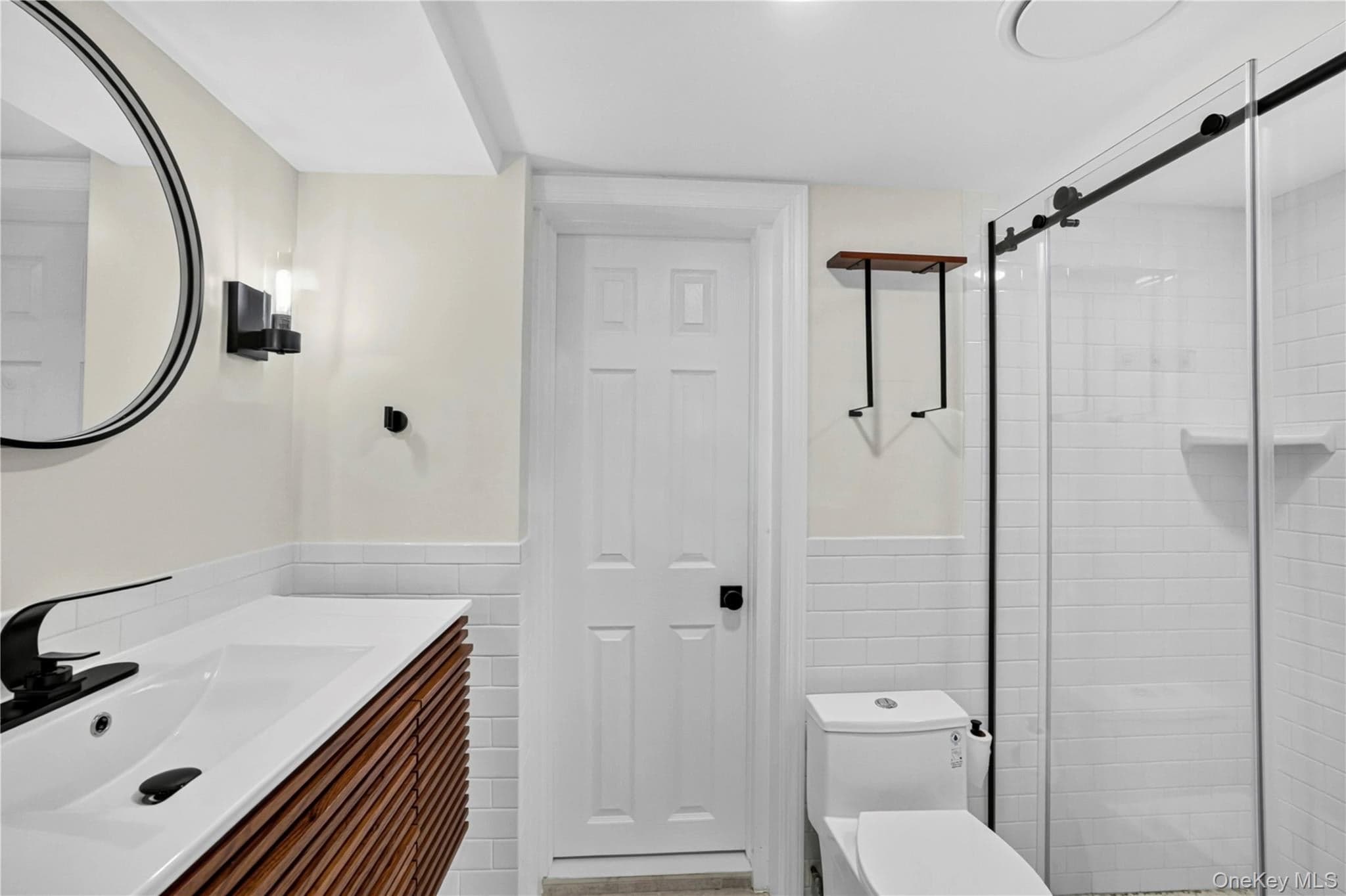 8953 Vanderveer Street thumbnail 15