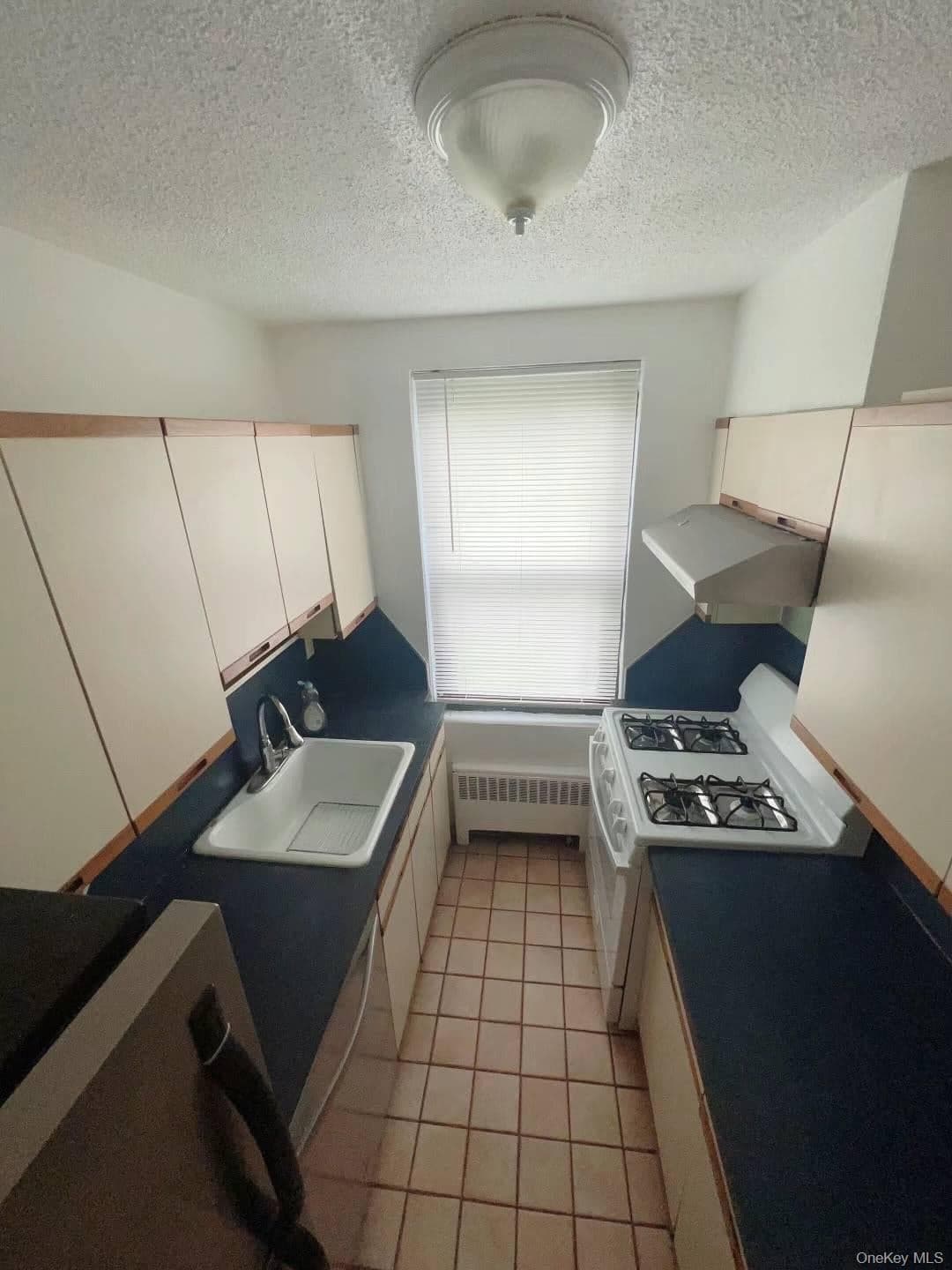 7107A Park Drive thumbnail 6