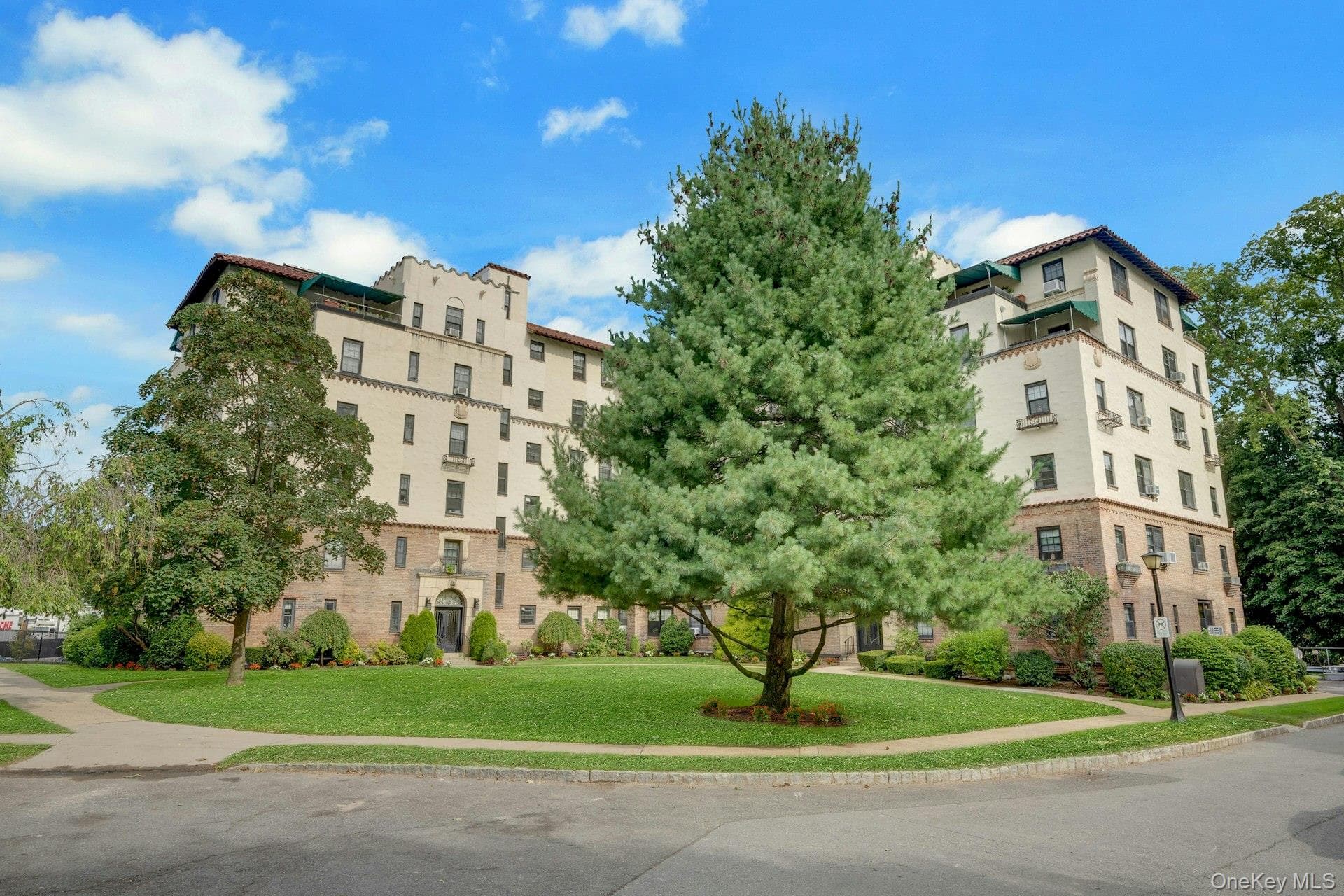 1273 North Avenue Unit: 3F thumbnail 16