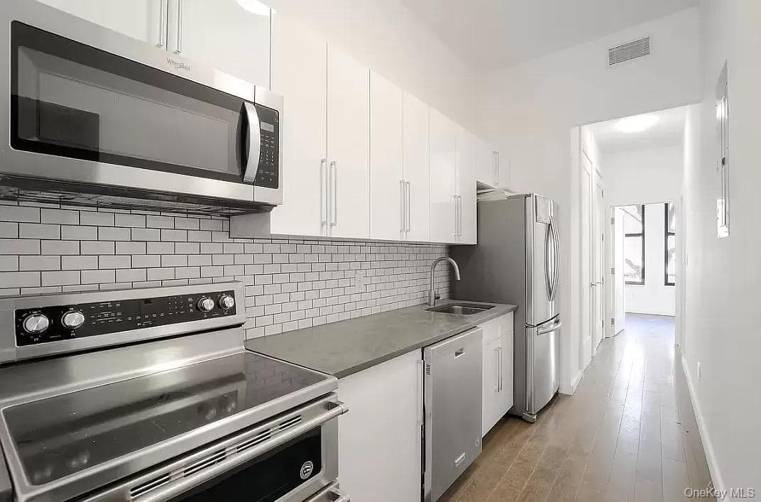 286 W 137th Street thumbnail 5