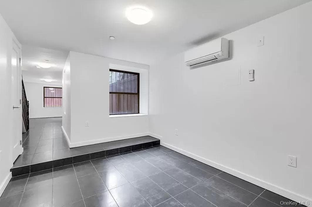 286 W 137th Street thumbnail 13