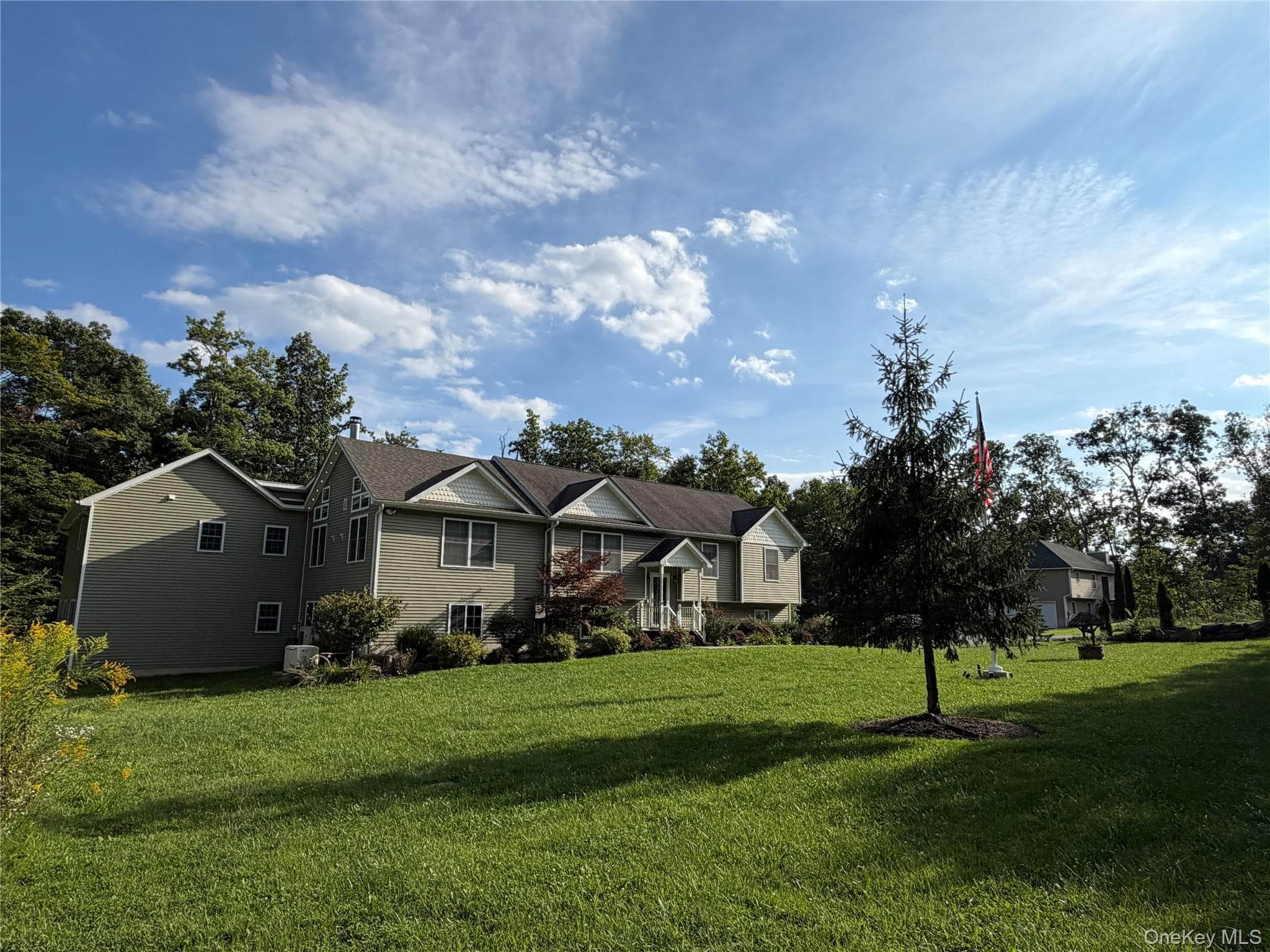 2096 Route 6 photo 1