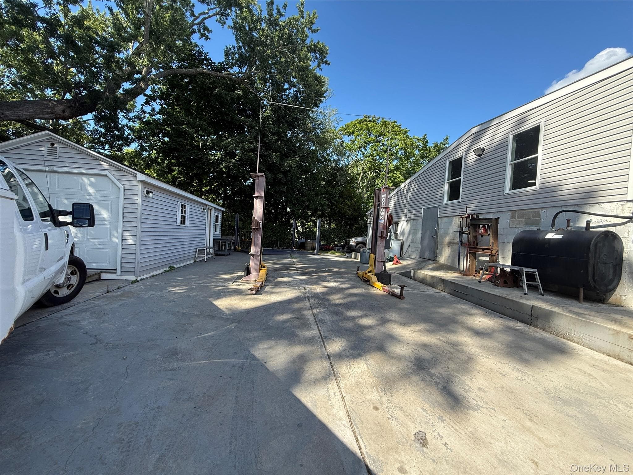 944 E Main Street thumbnail 17
