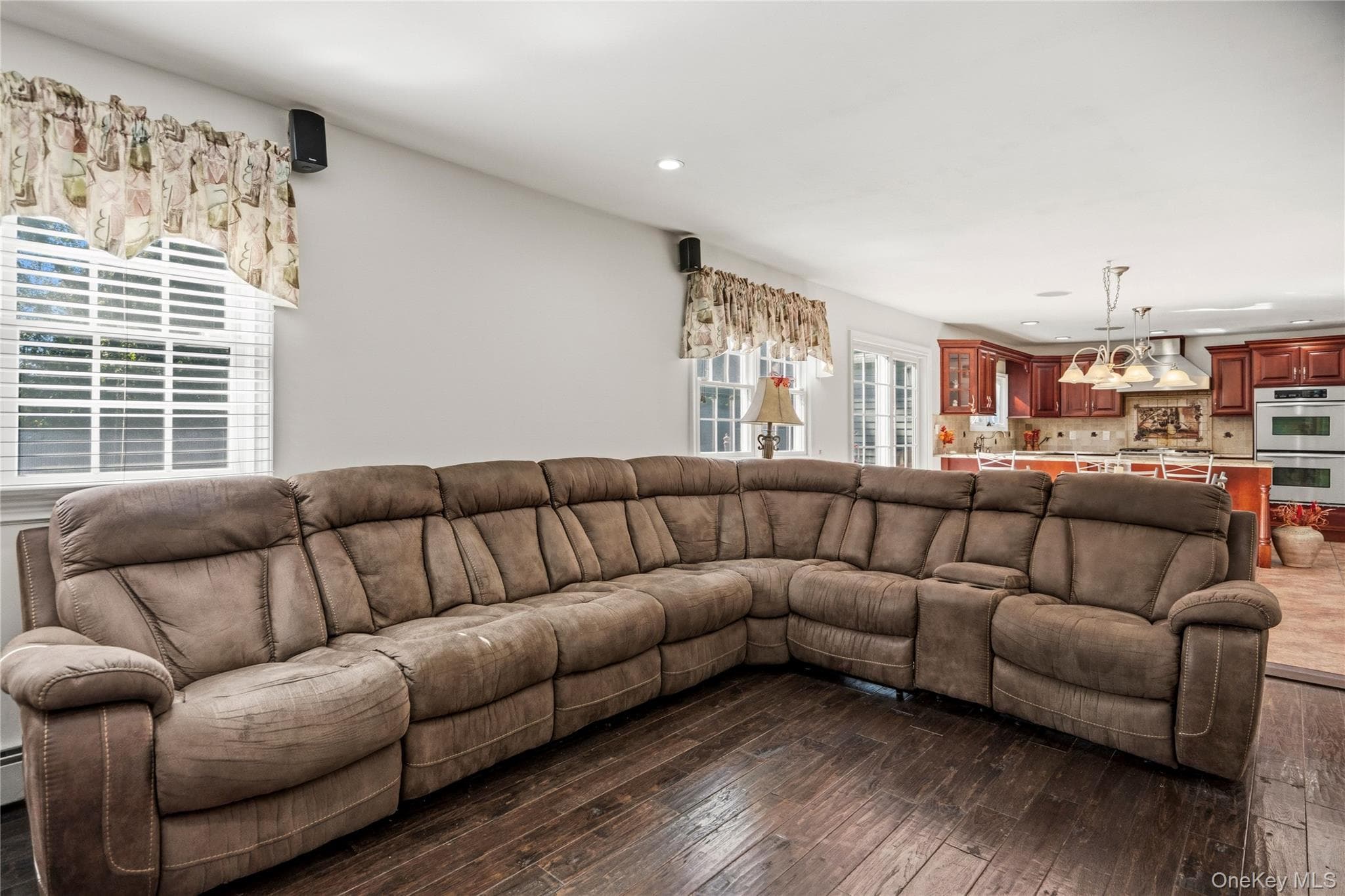 12 Brooktree Court thumbnail 18