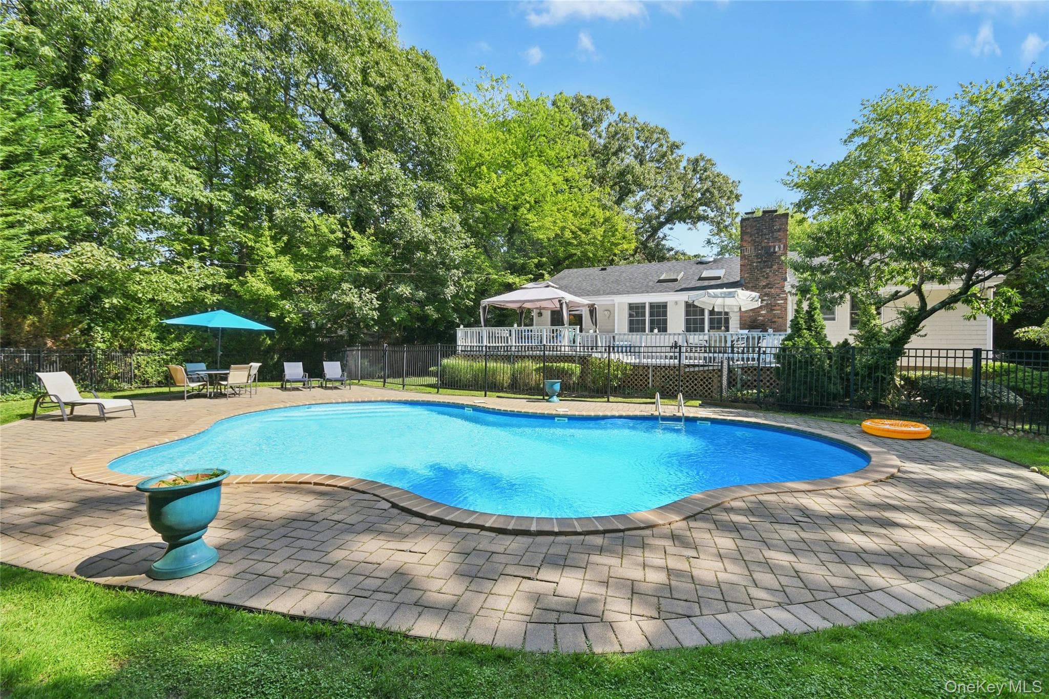 111 Red Oak Court thumbnail 22