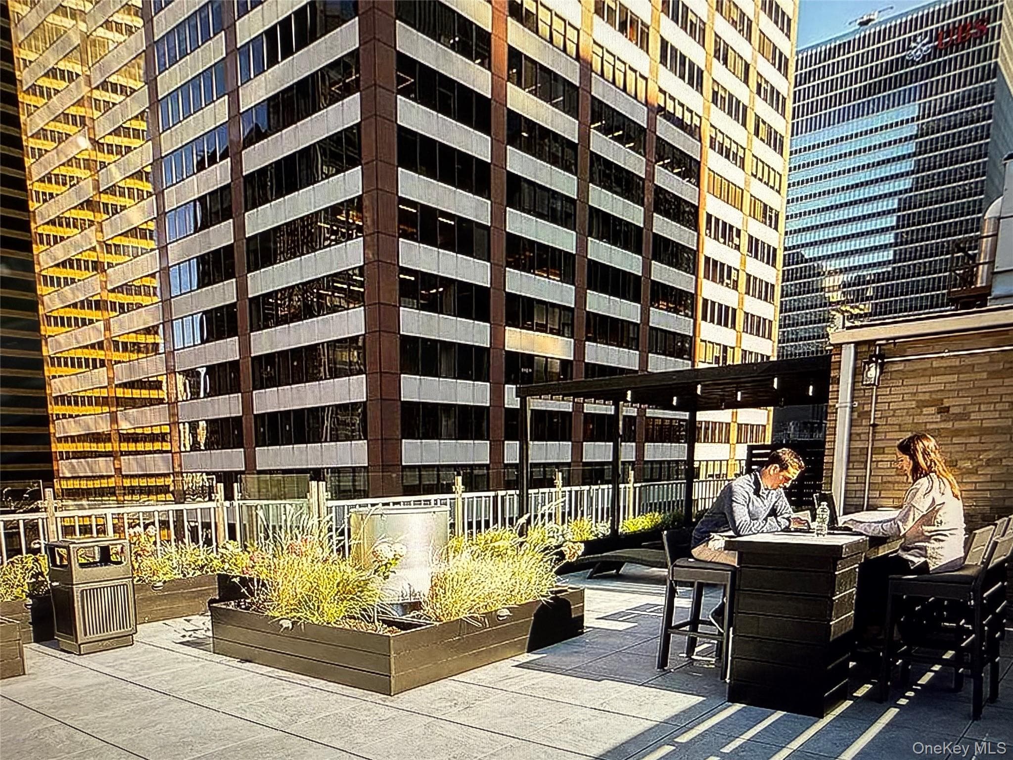 150 W 51 St Unit: 1032 thumbnail 10
