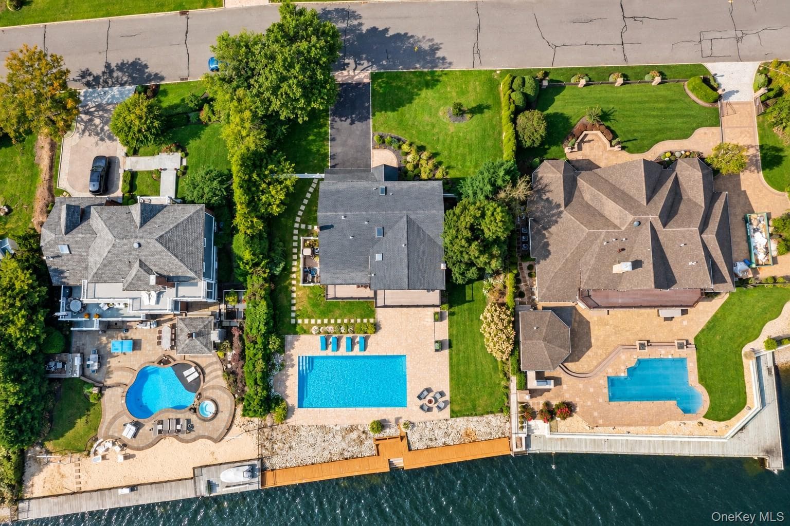 8 Shoal Drive thumbnail 5