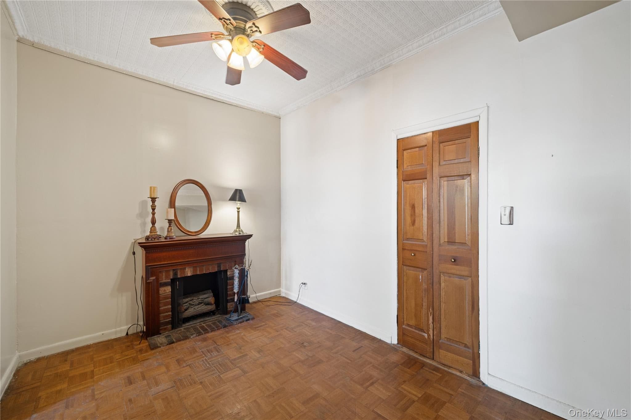 160 Diamond Street thumbnail 24