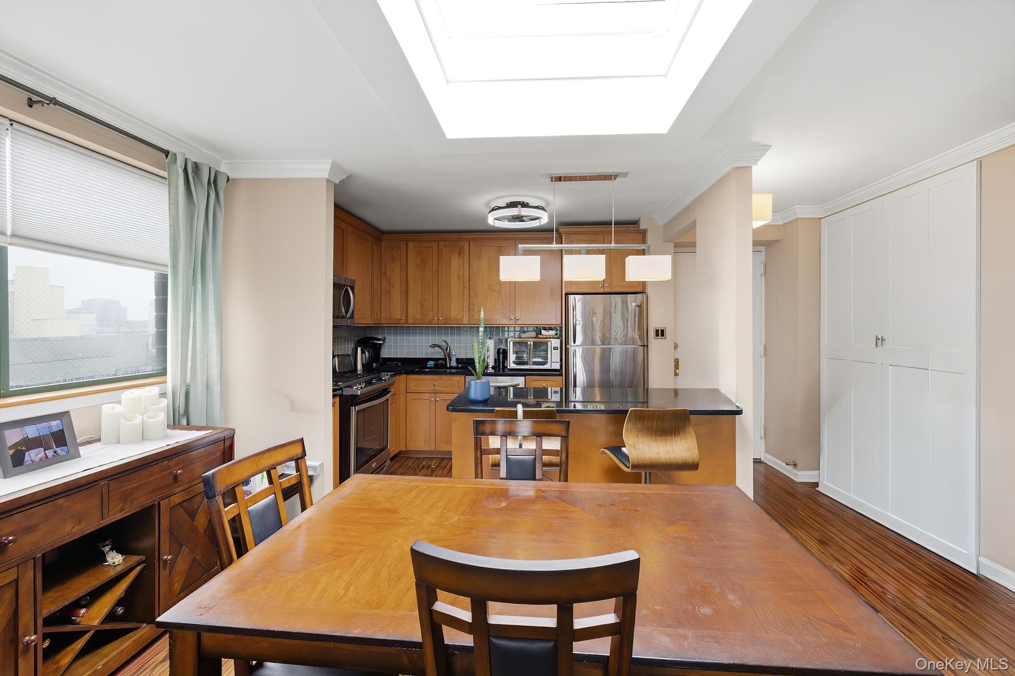 3220 Fairfield Avenue Unit: 9A thumbnail 6