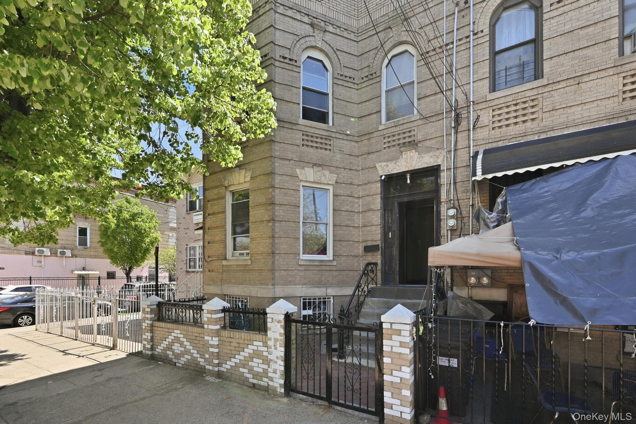 1086 Blake Avenue, Brooklyn