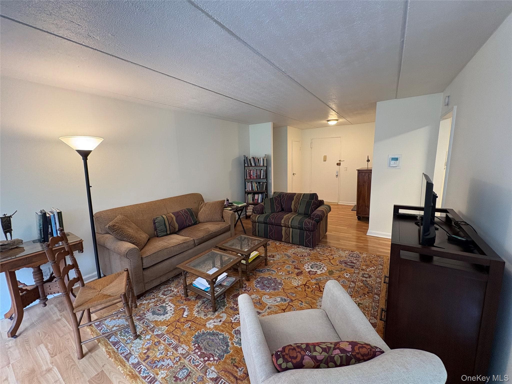 412 Benedict Avenue Unit: 2A thumbnail 2