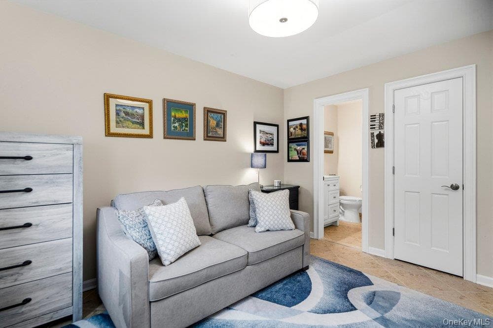 705 Alden Court thumbnail 27