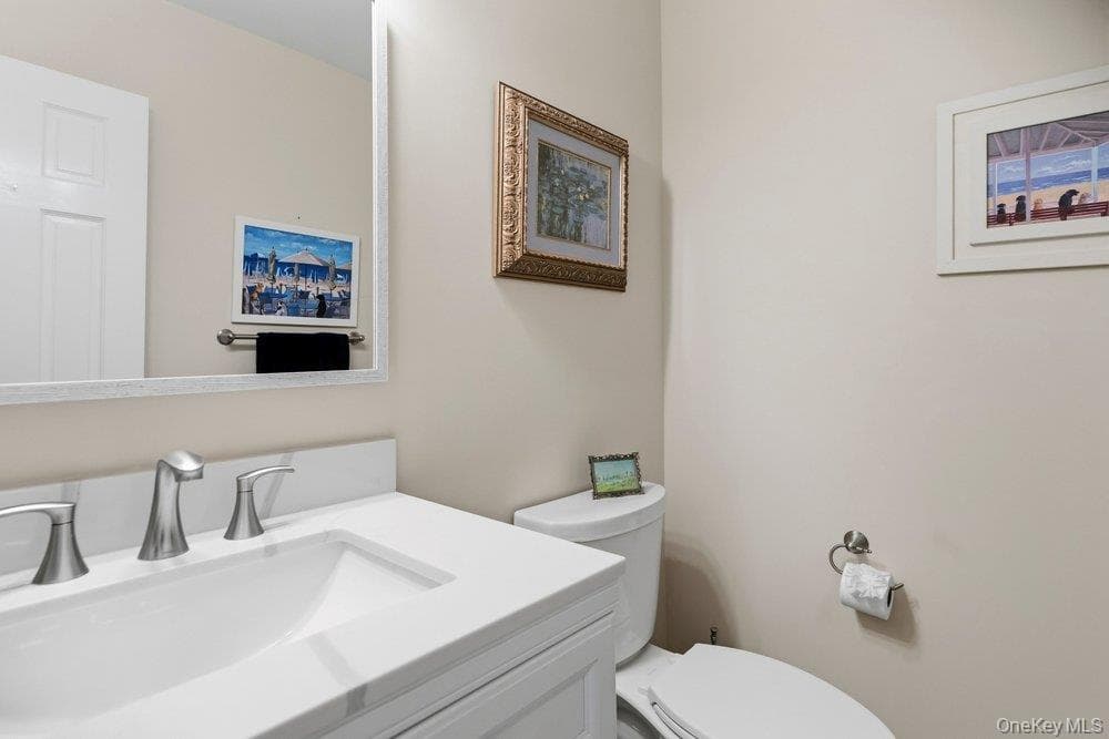 705 Alden Court thumbnail 24