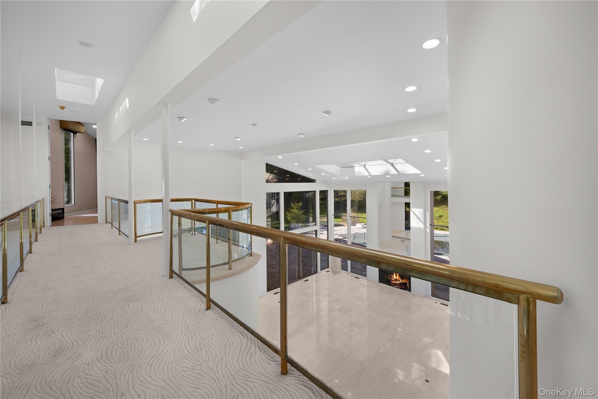 11 Surrey Lane thumbnail 19