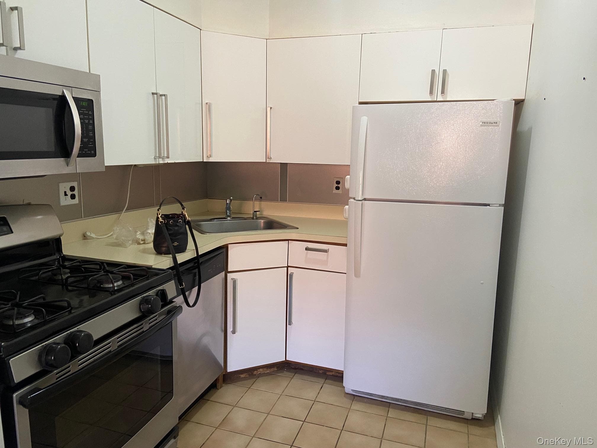68-01 242nd Street Unit: 29E thumbnail 8
