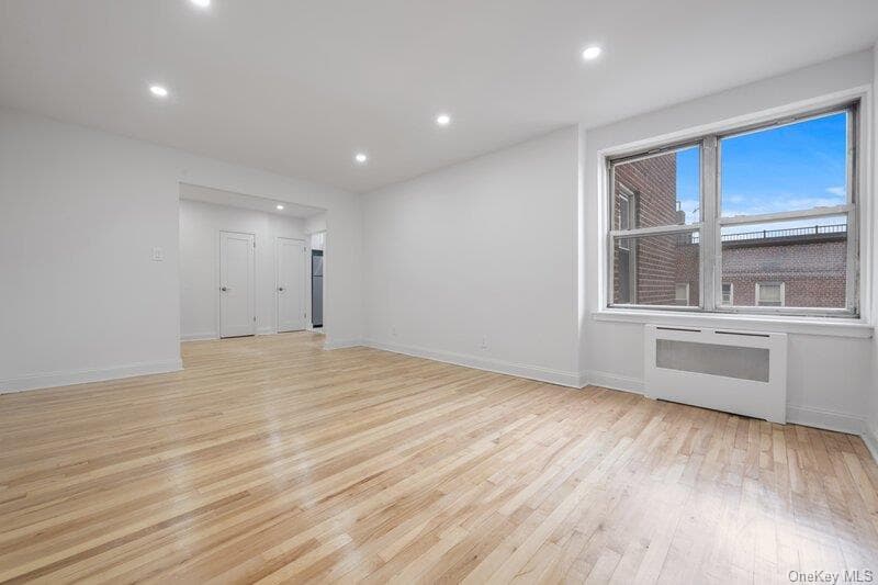 39-40 52nd Street Unit: 2E thumbnail 2