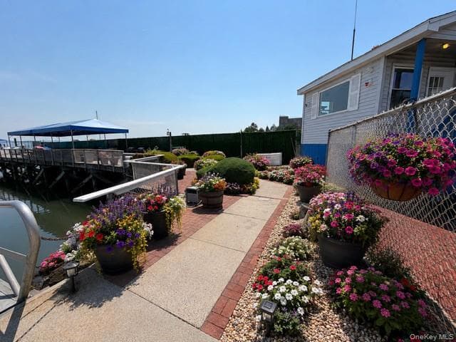 148 City Island Avenue Unit: D-45 thumbnail 2
