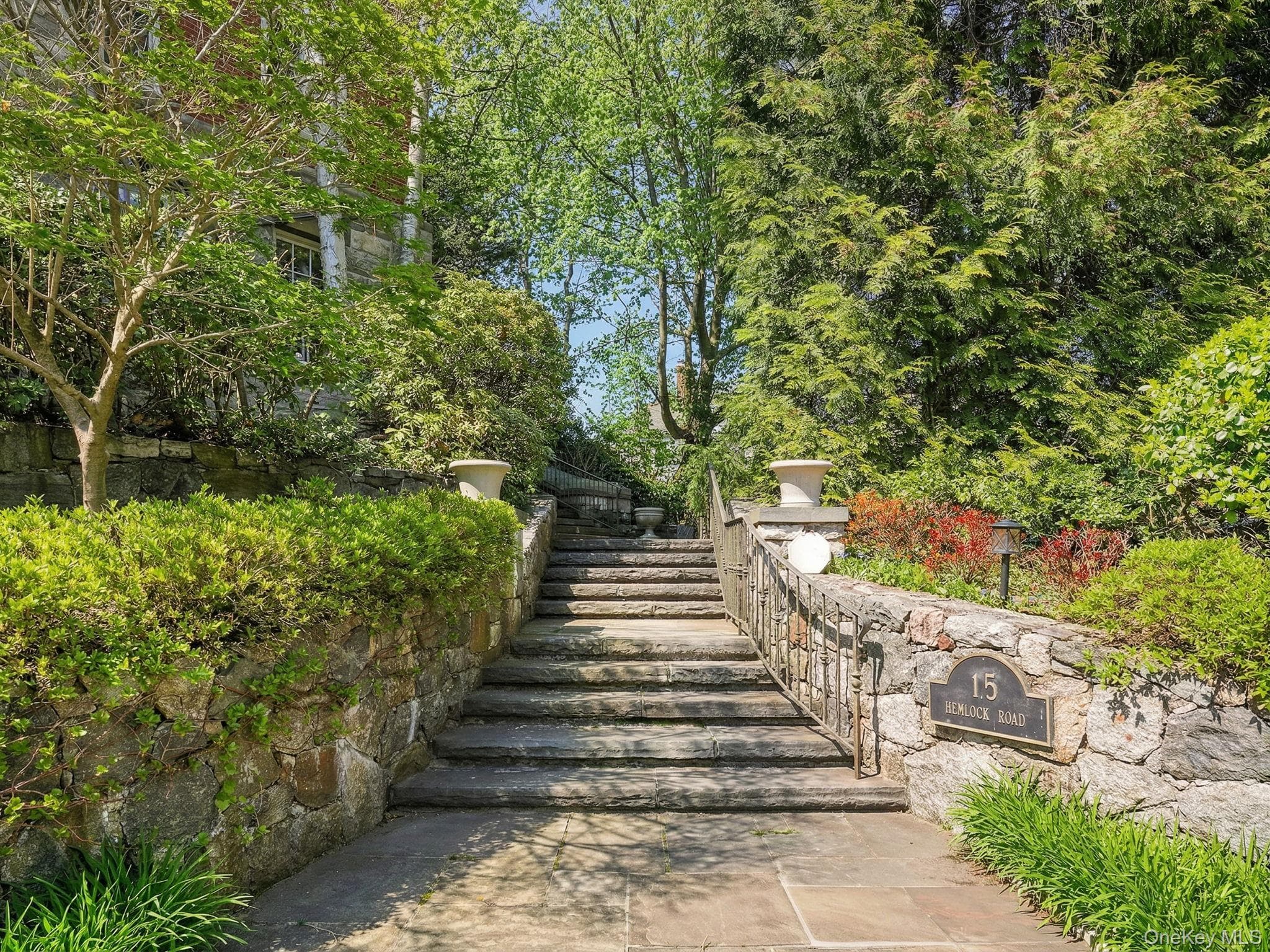 15 Hemlock Road thumbnail 21