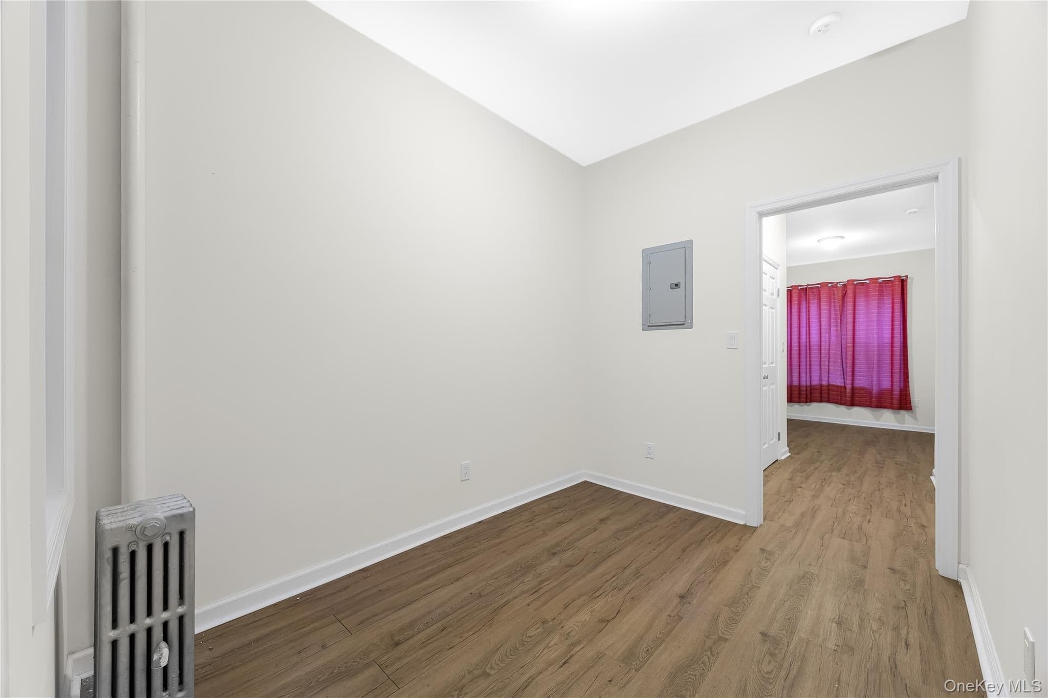 409 Suydam Street thumbnail 3