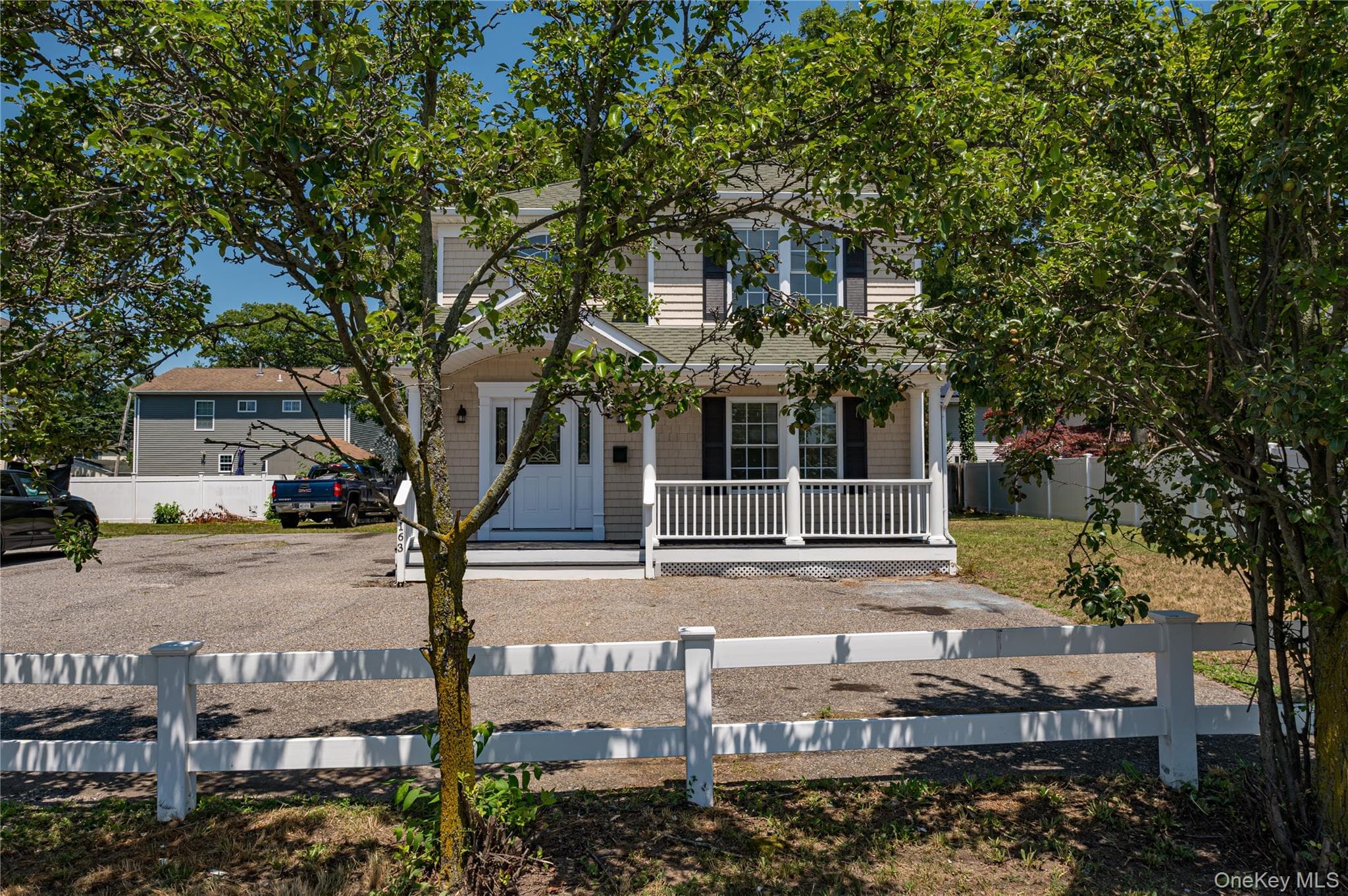 2163 Sunrise Highway thumbnail 24