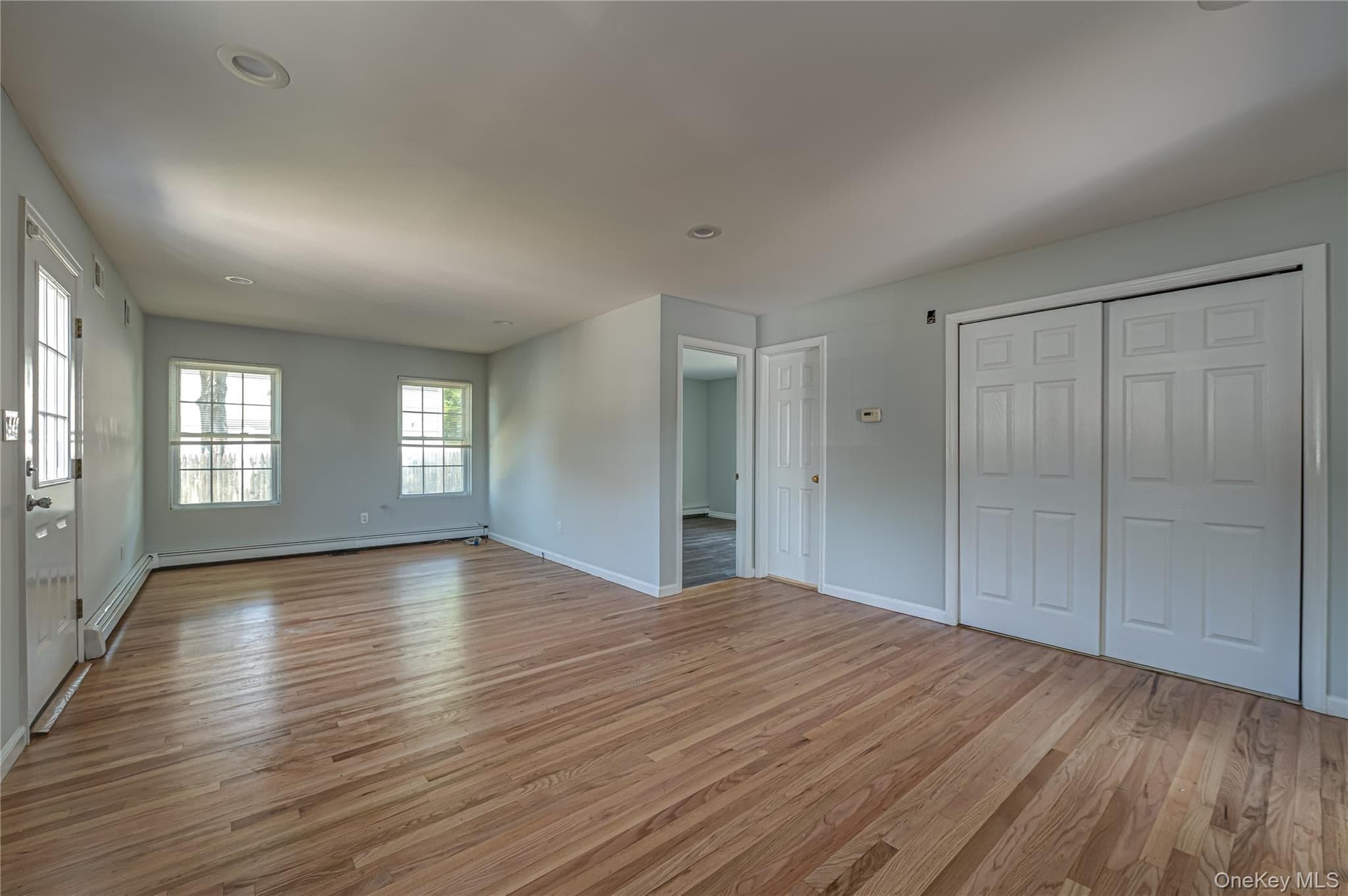 2163 Sunrise Highway thumbnail 18
