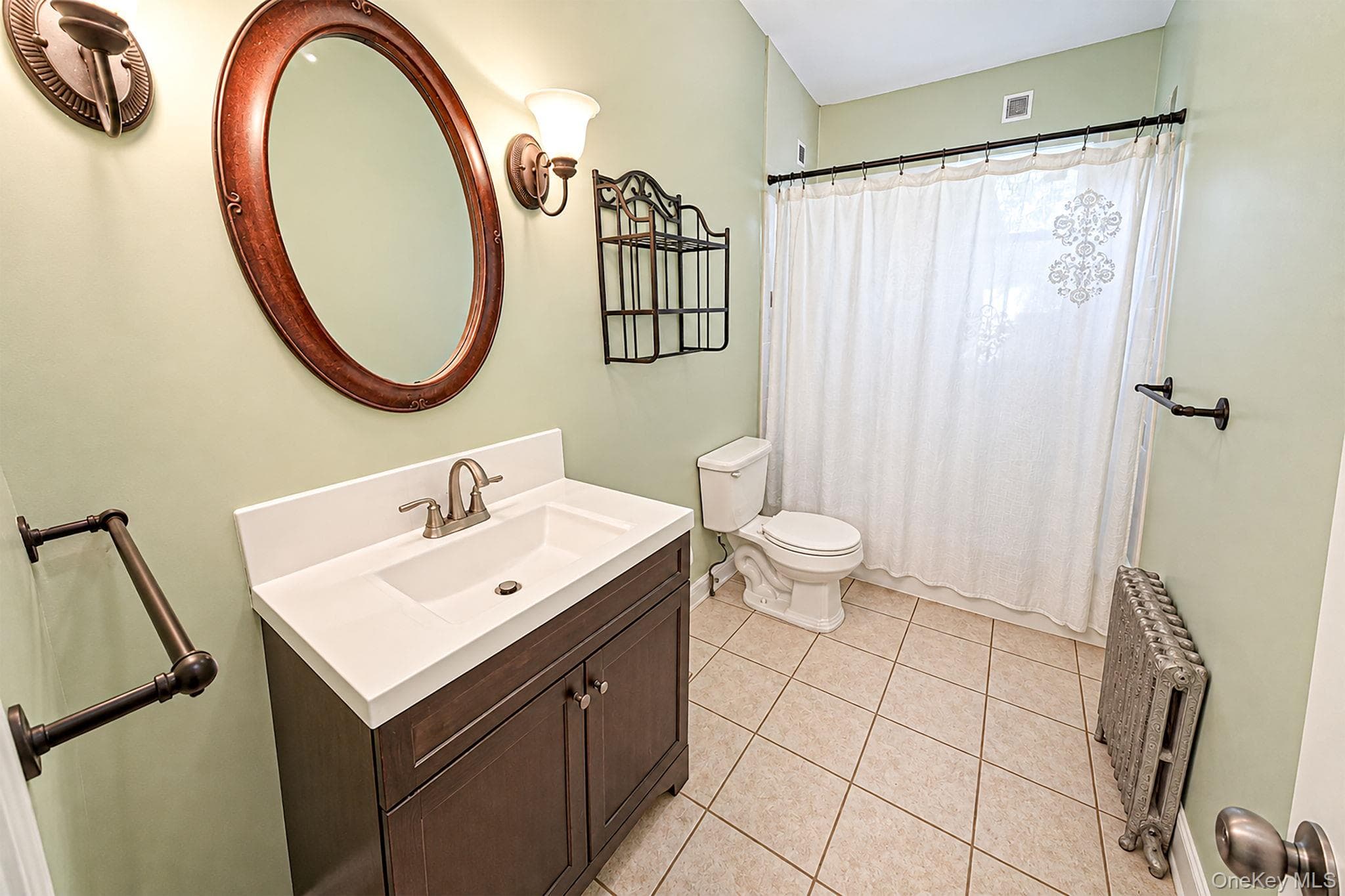1041 Joselson Avenue thumbnail 25