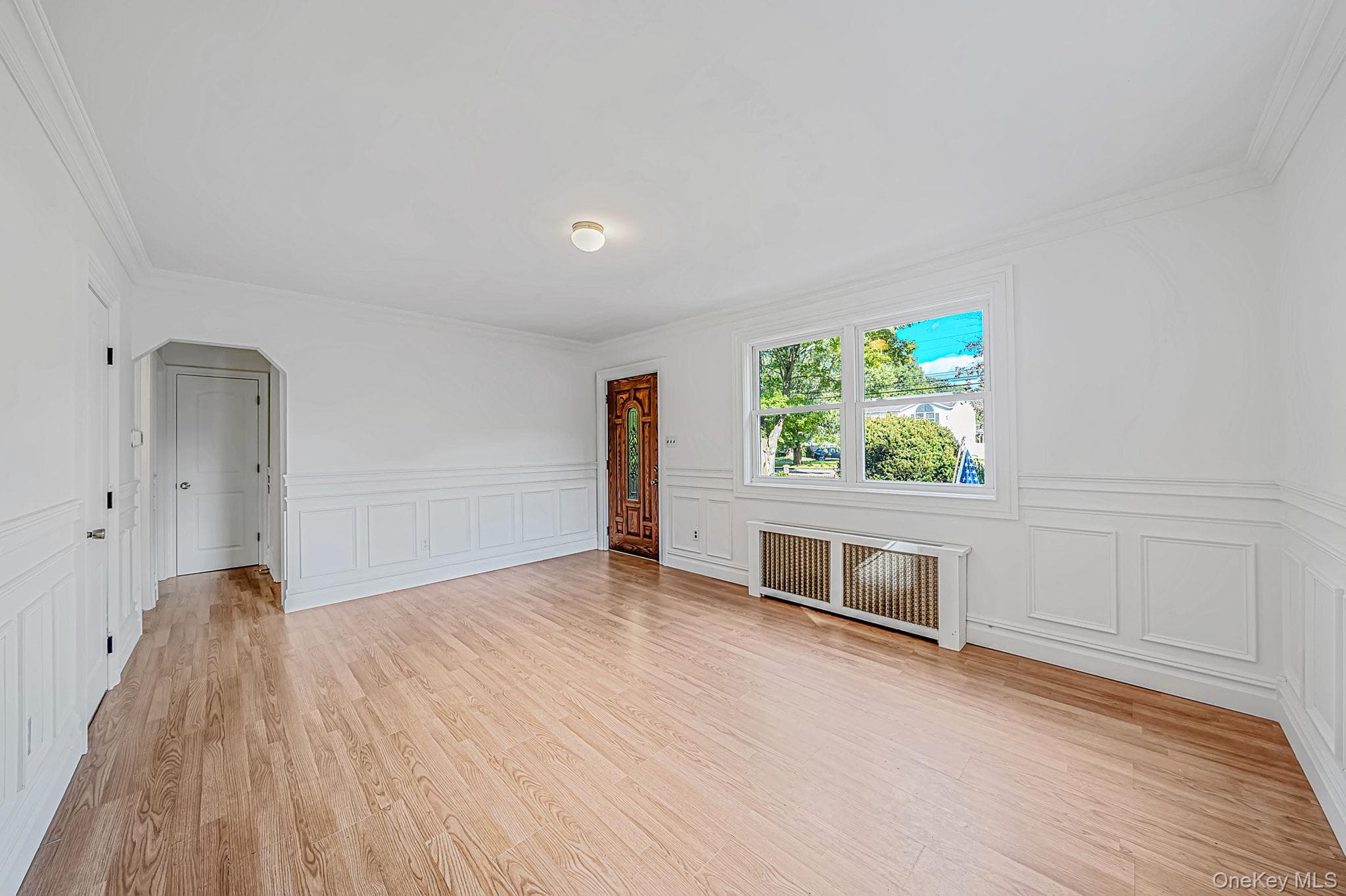 1041 Joselson Avenue thumbnail 12