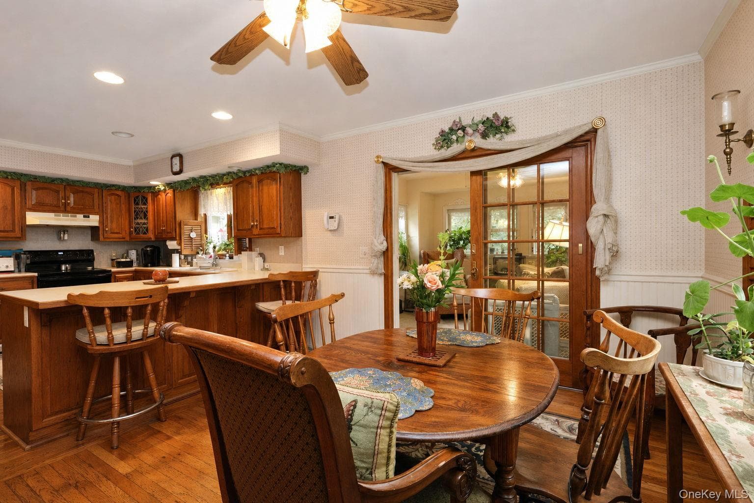 115 Foxwood Drive thumbnail 9