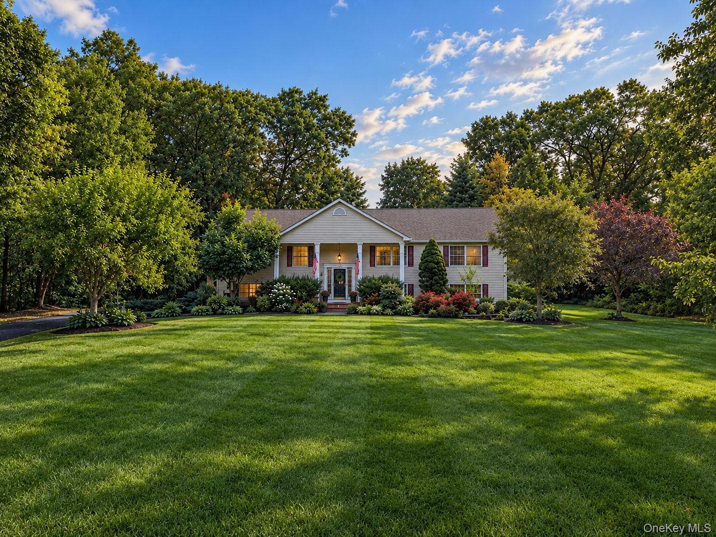 115 Foxwood Drive, Newburgh
