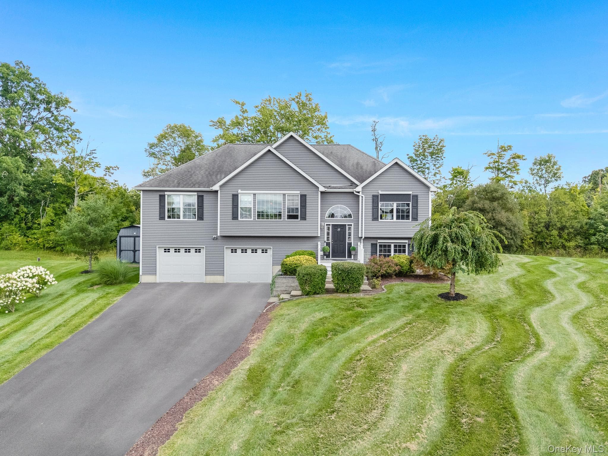 27 Frieda Lane, Poughkeepsie