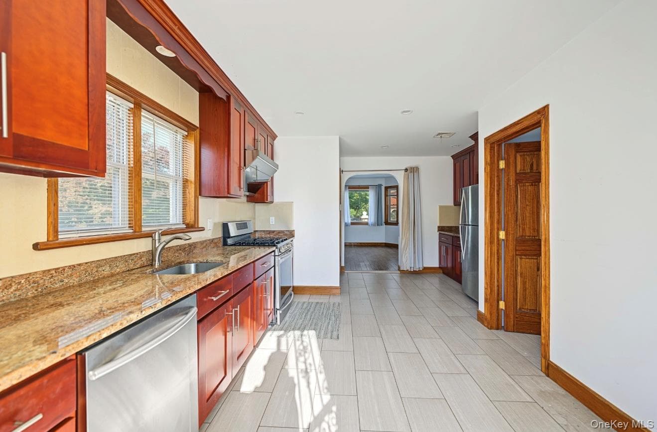 30 North Drive thumbnail 15