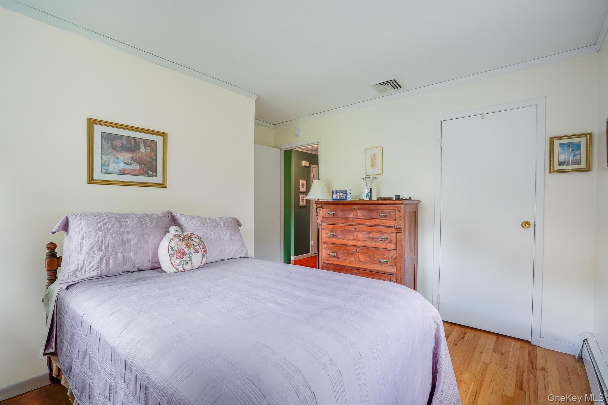 26 Bowdoin Lane thumbnail 18