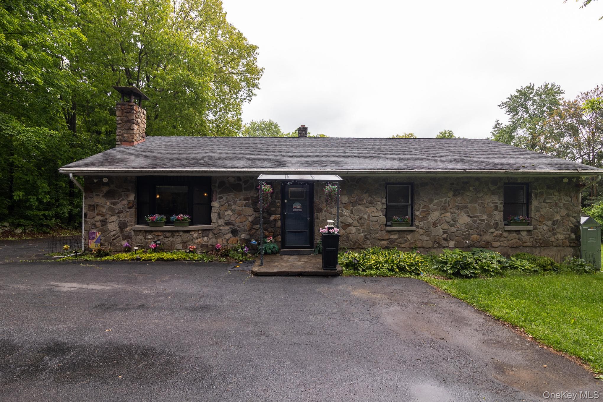 1544 Route 300, Newburgh