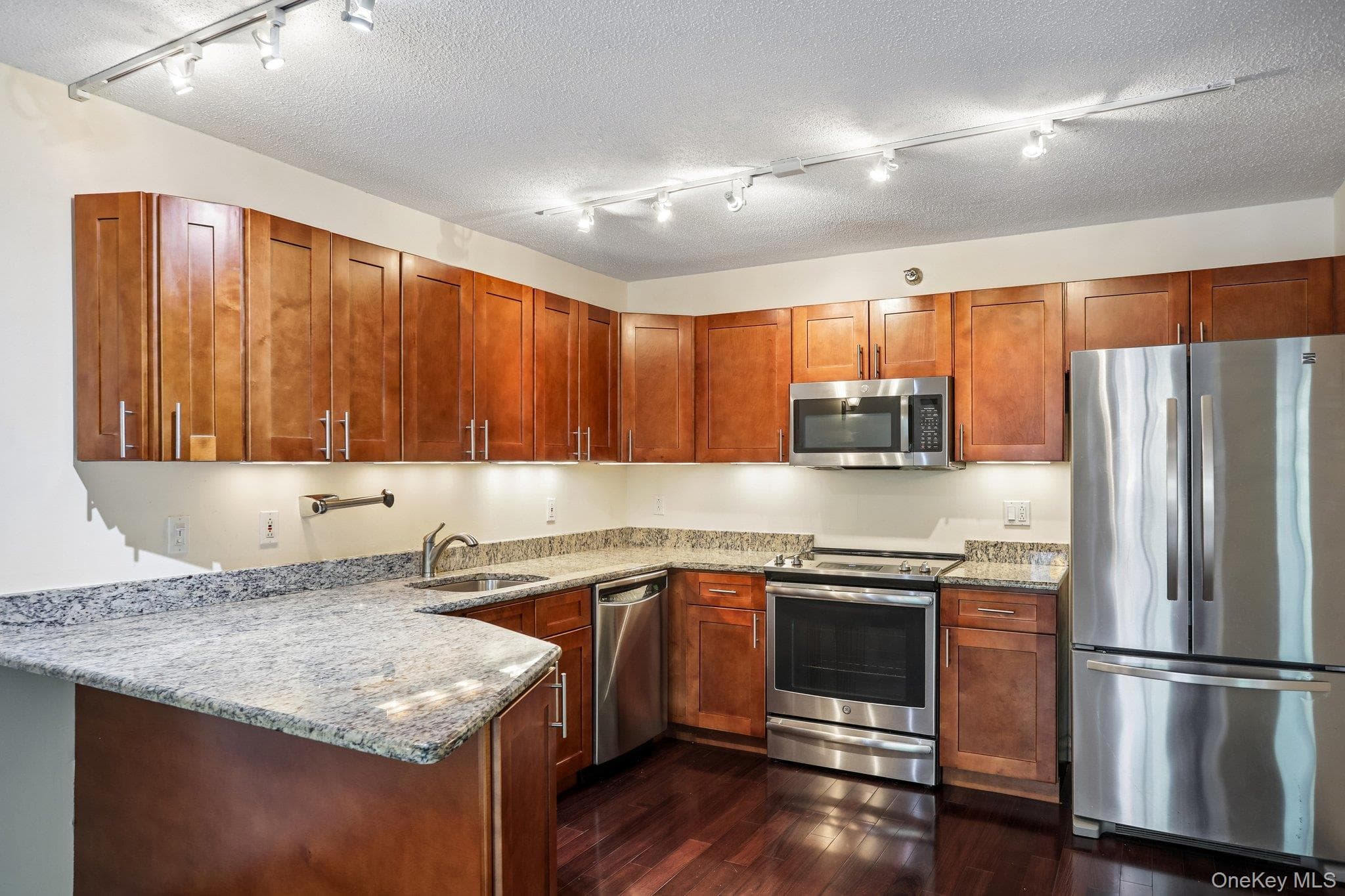 302 Church Street Unit: 2J thumbnail 9