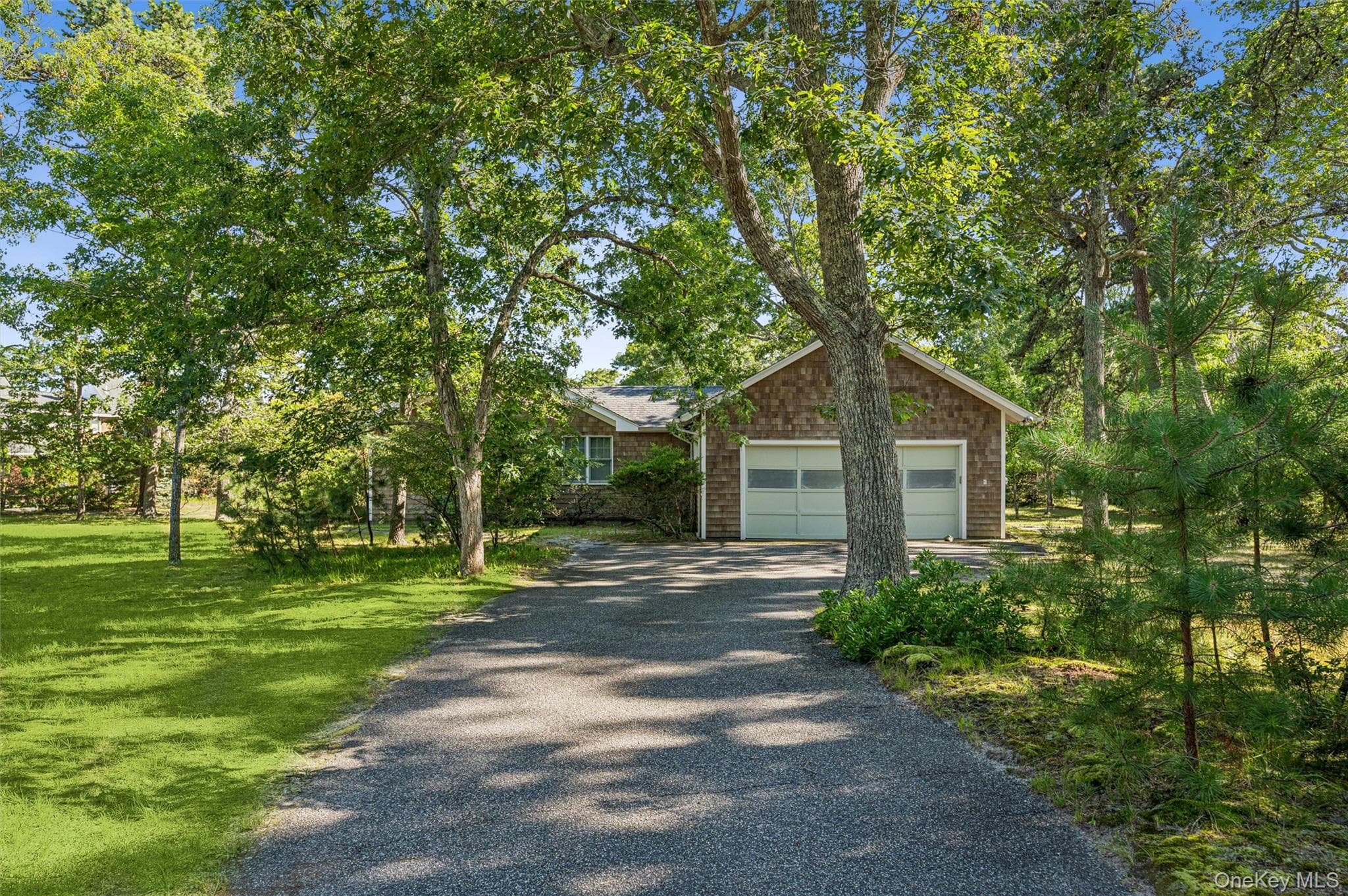 172 Bay Avenue thumbnail 4