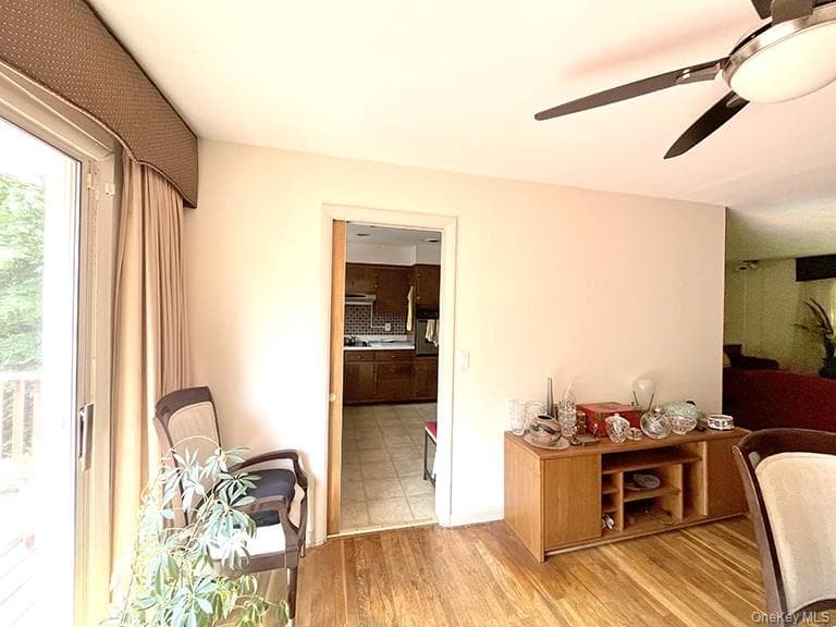 457 Quaker Ridge Road thumbnail 8