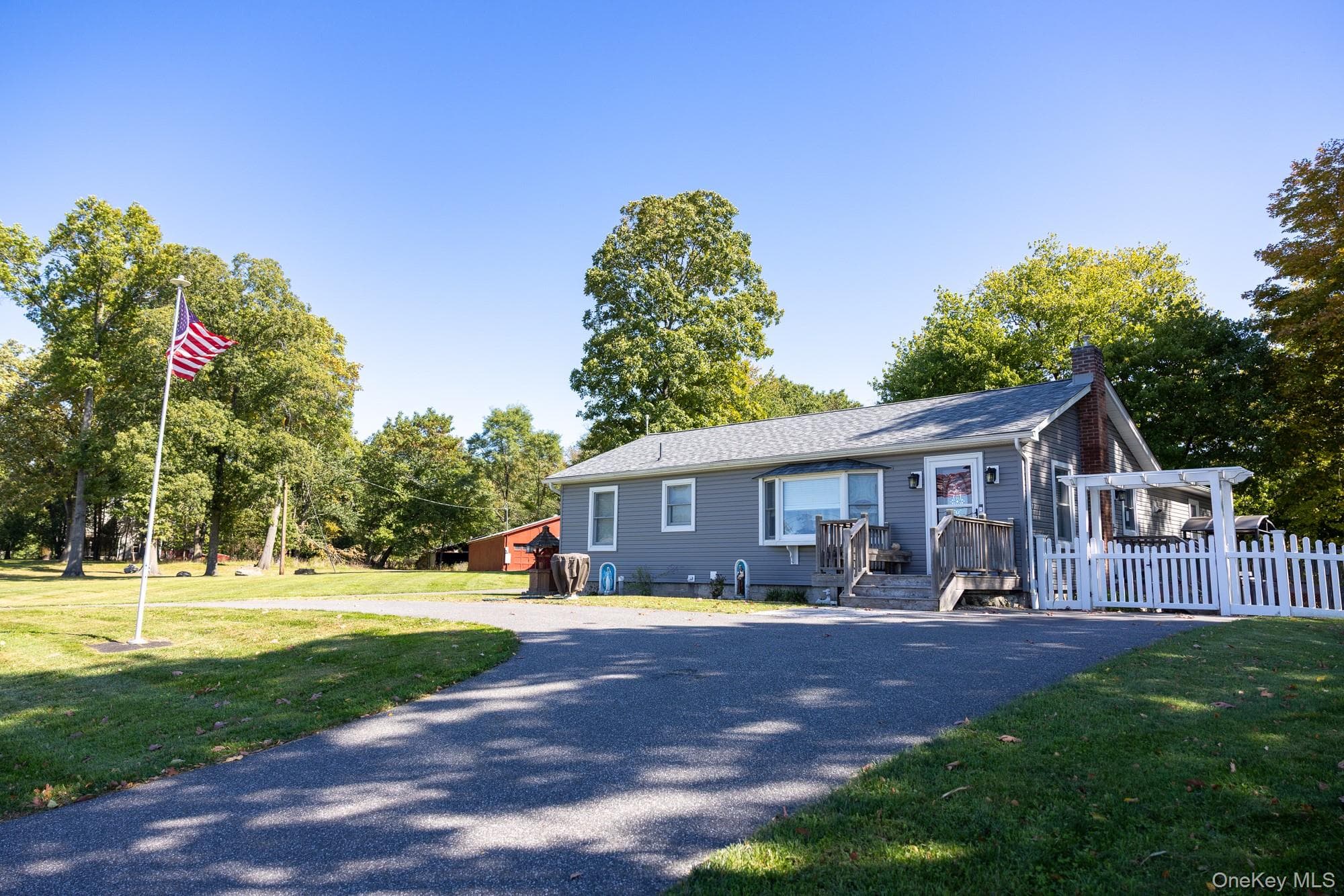 324 Gardnerville Road thumbnail 3
