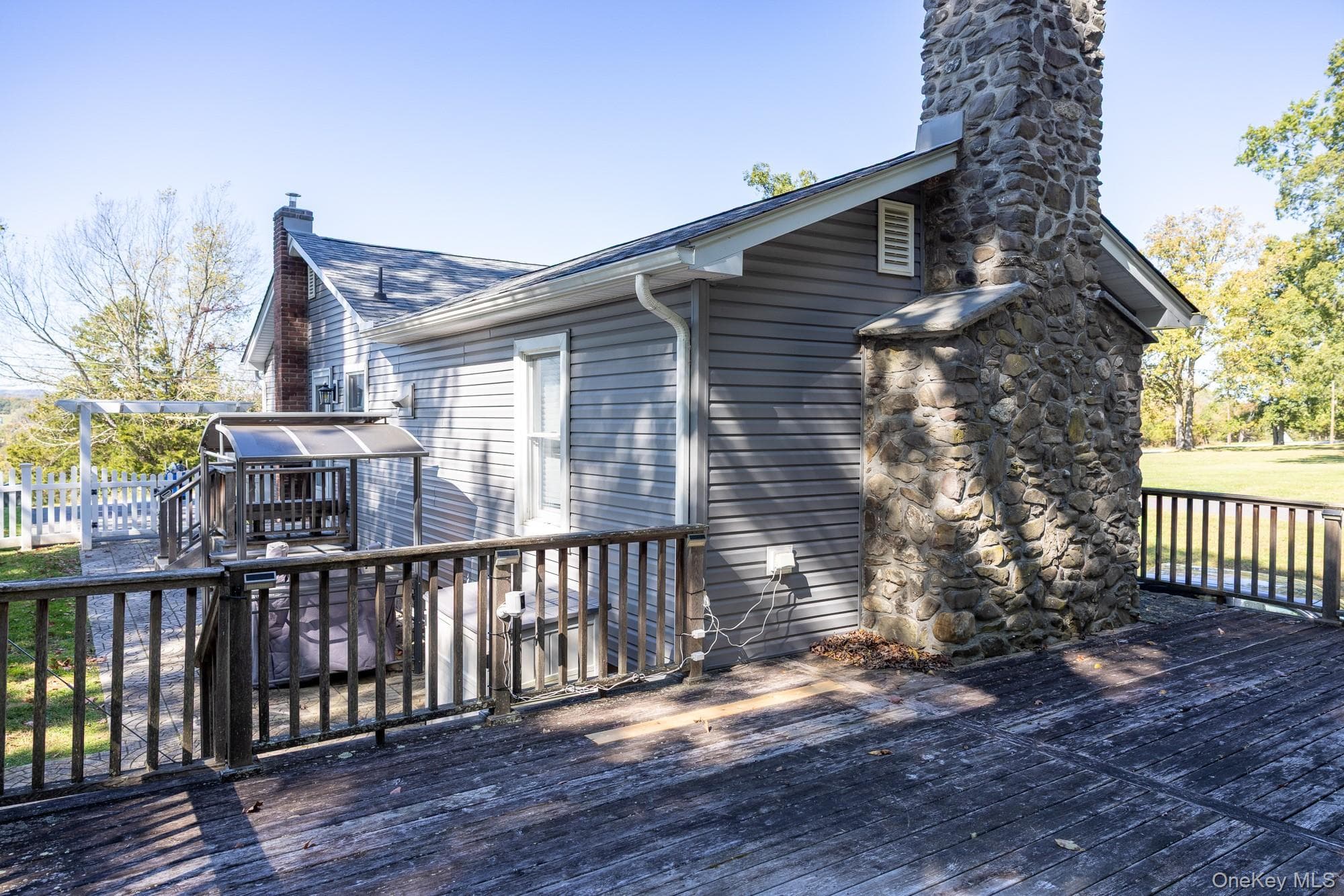 324 Gardnerville Road thumbnail 4